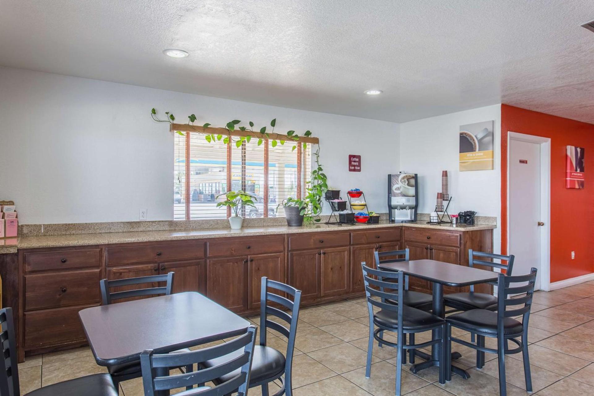 Motel 6-Lordsburg, NM photo 27