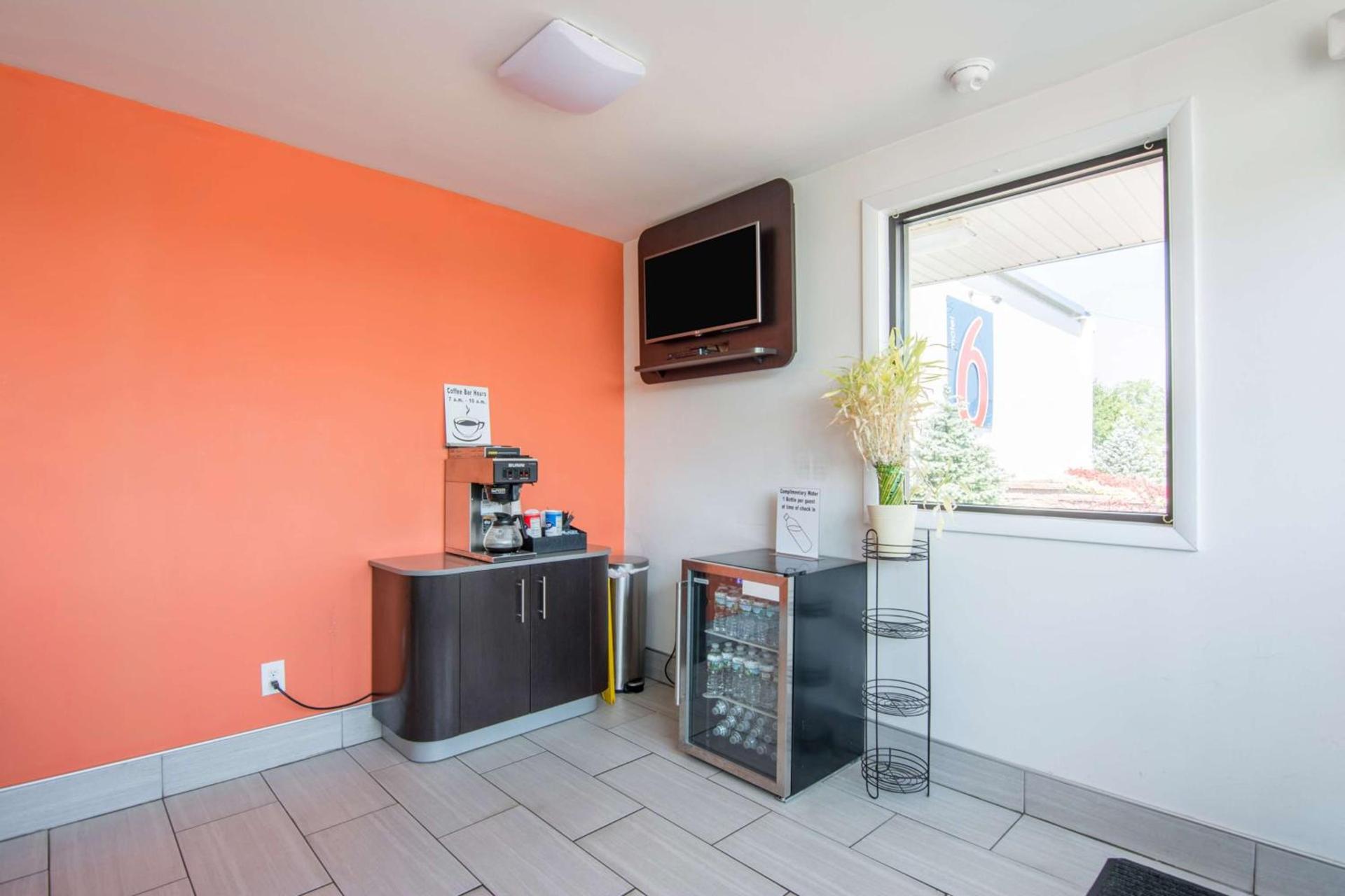 Motel 6-Glassboro, NJ - Rowan University photo 3