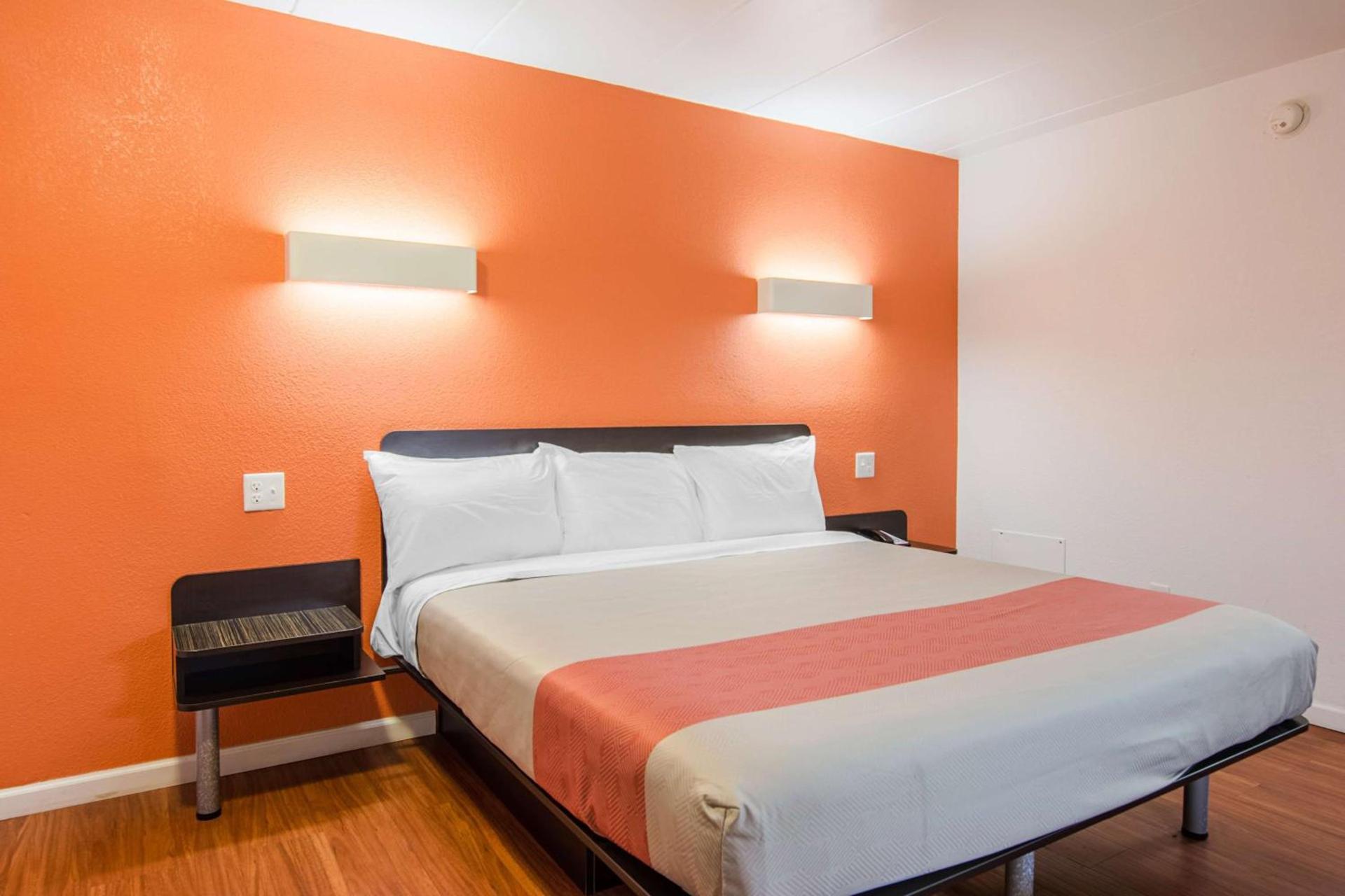 Motel 6-Glassboro, NJ - Rowan University photo 5