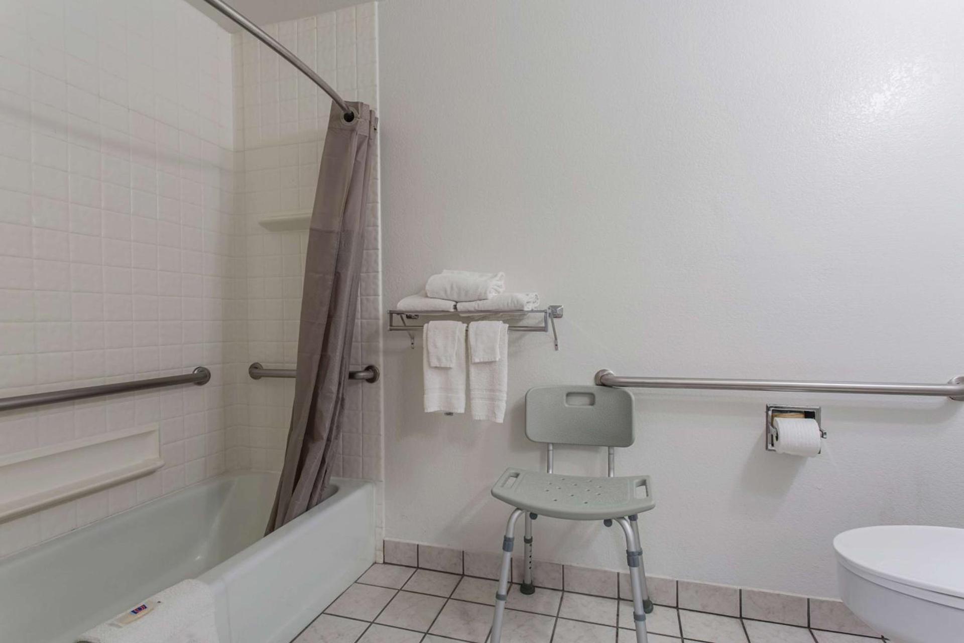 Motel 6-Lordsburg, NM photo 21