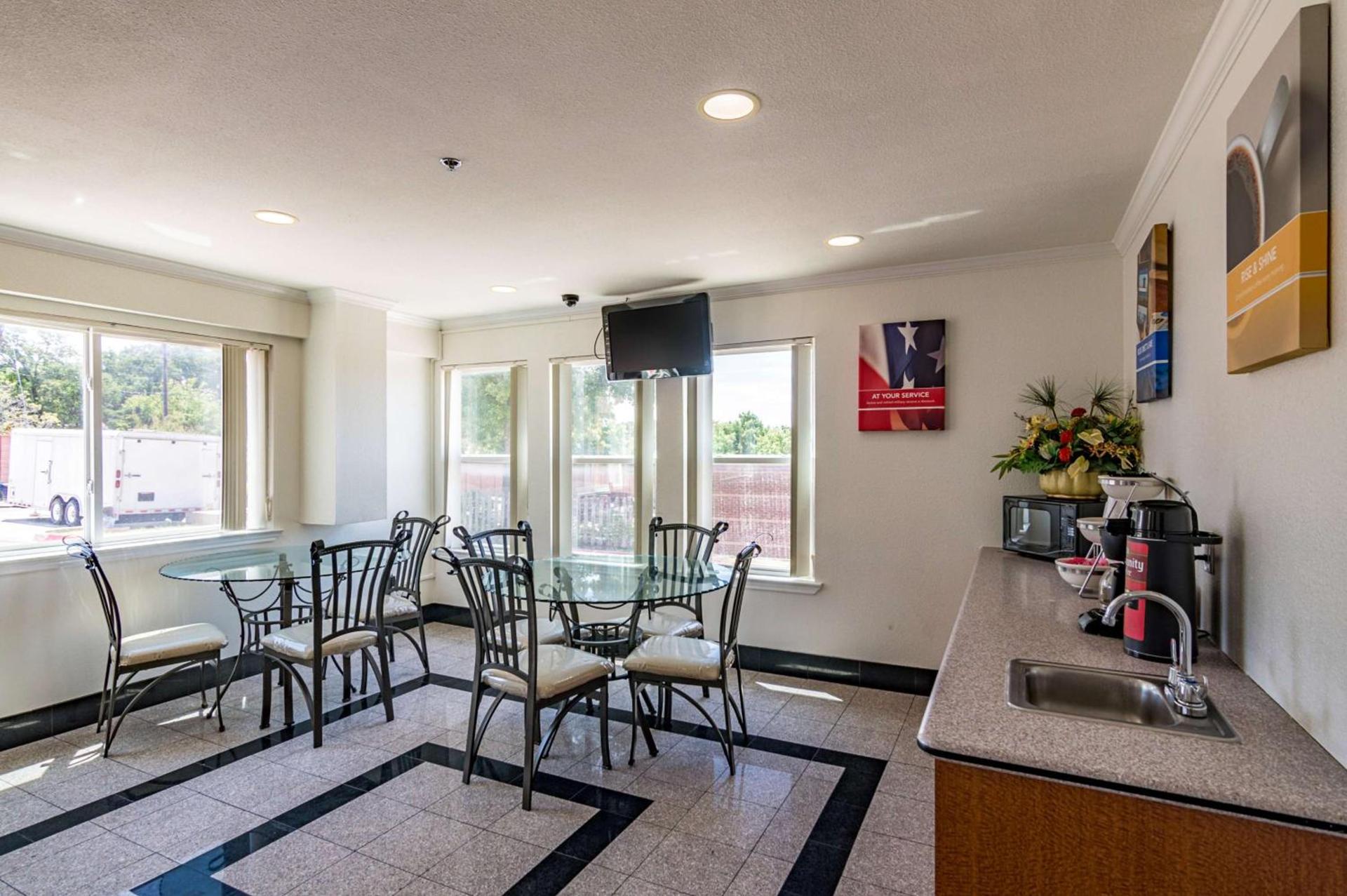 Motel 6-Azle, TX photo 22