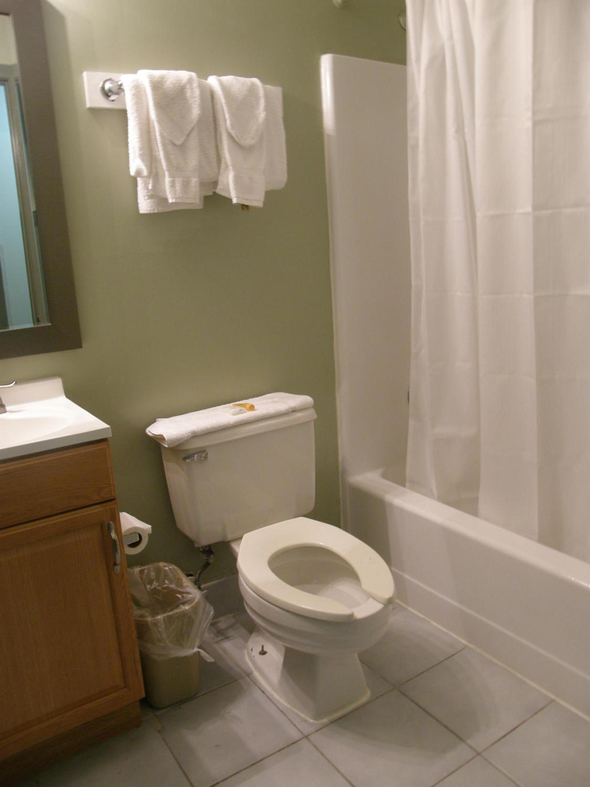 Americas Best Value Inn Stone Mountain Atlanta E photo 13