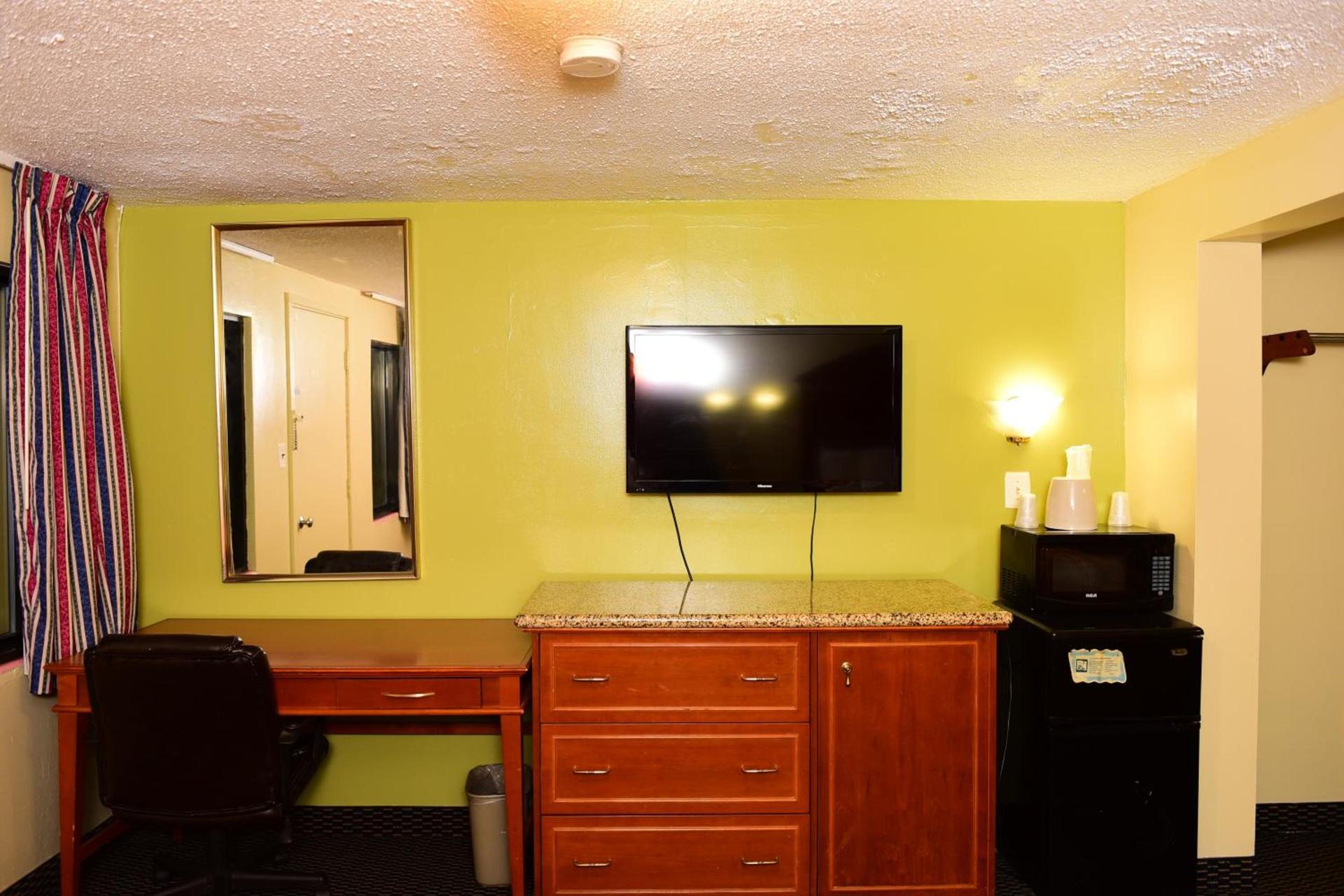 Royal Inn photo 42