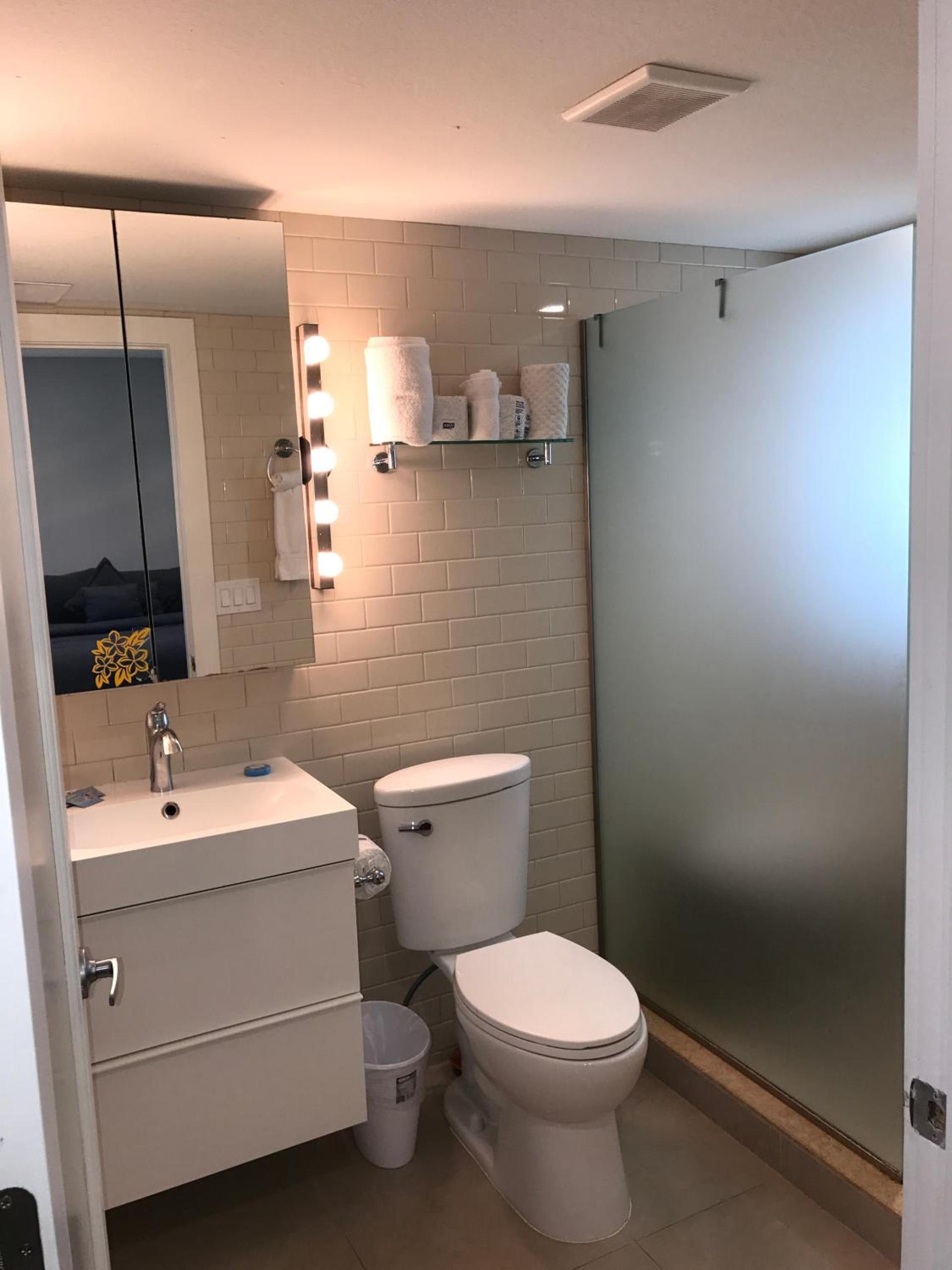 Captiva Beach Resort (open private beach access) photo 38