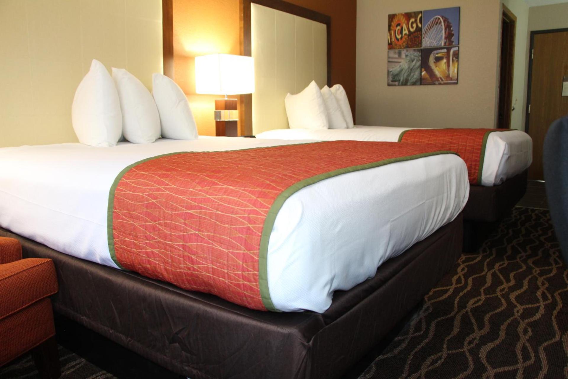 Westbridge Inn and Suites photo 29