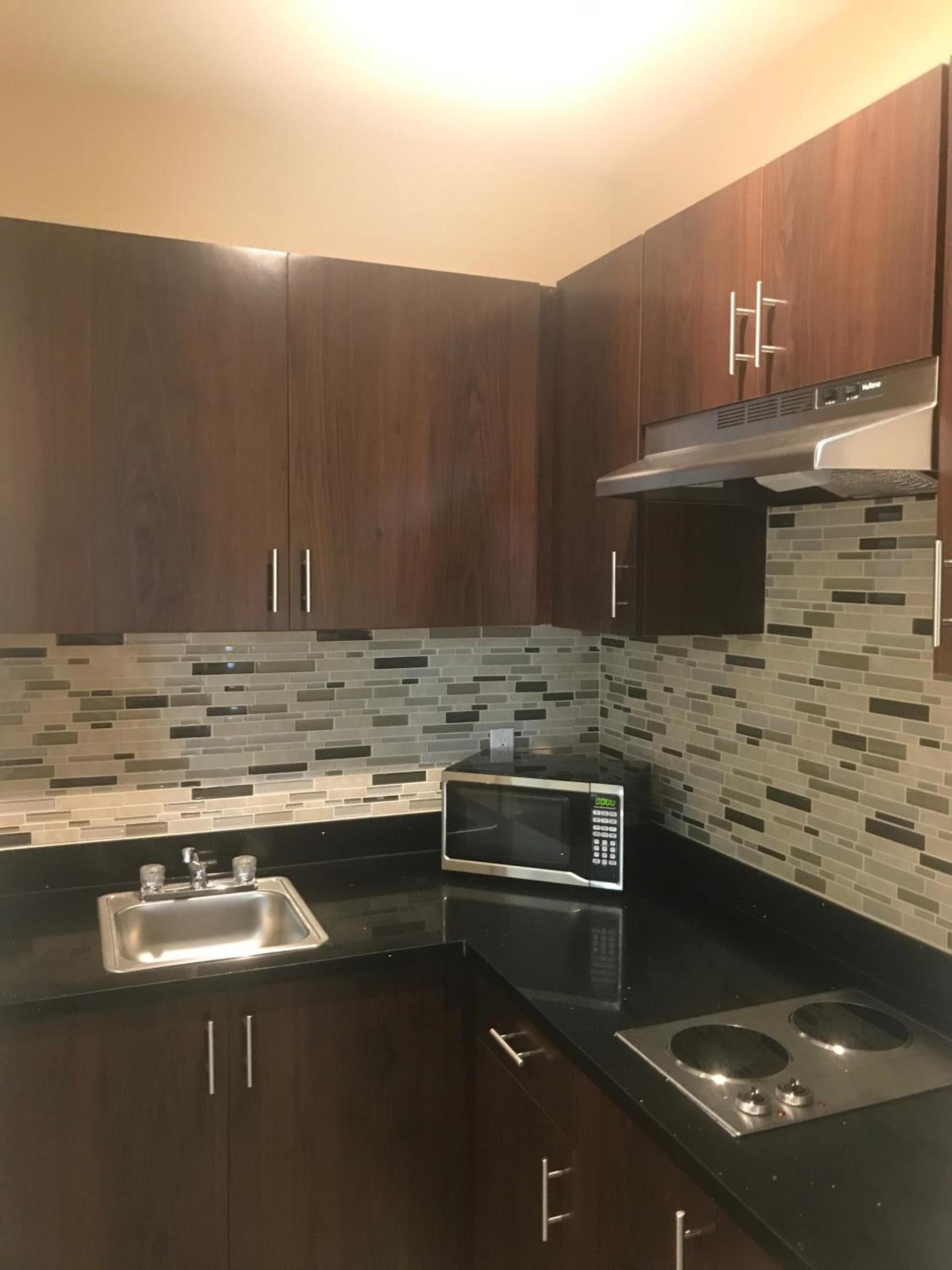 Econo Lodge Inn & Suites Houston Willowbrook photo 65