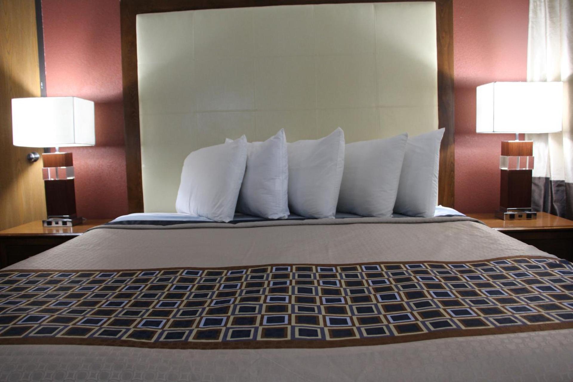 Westbridge Inn and Suites photo 21