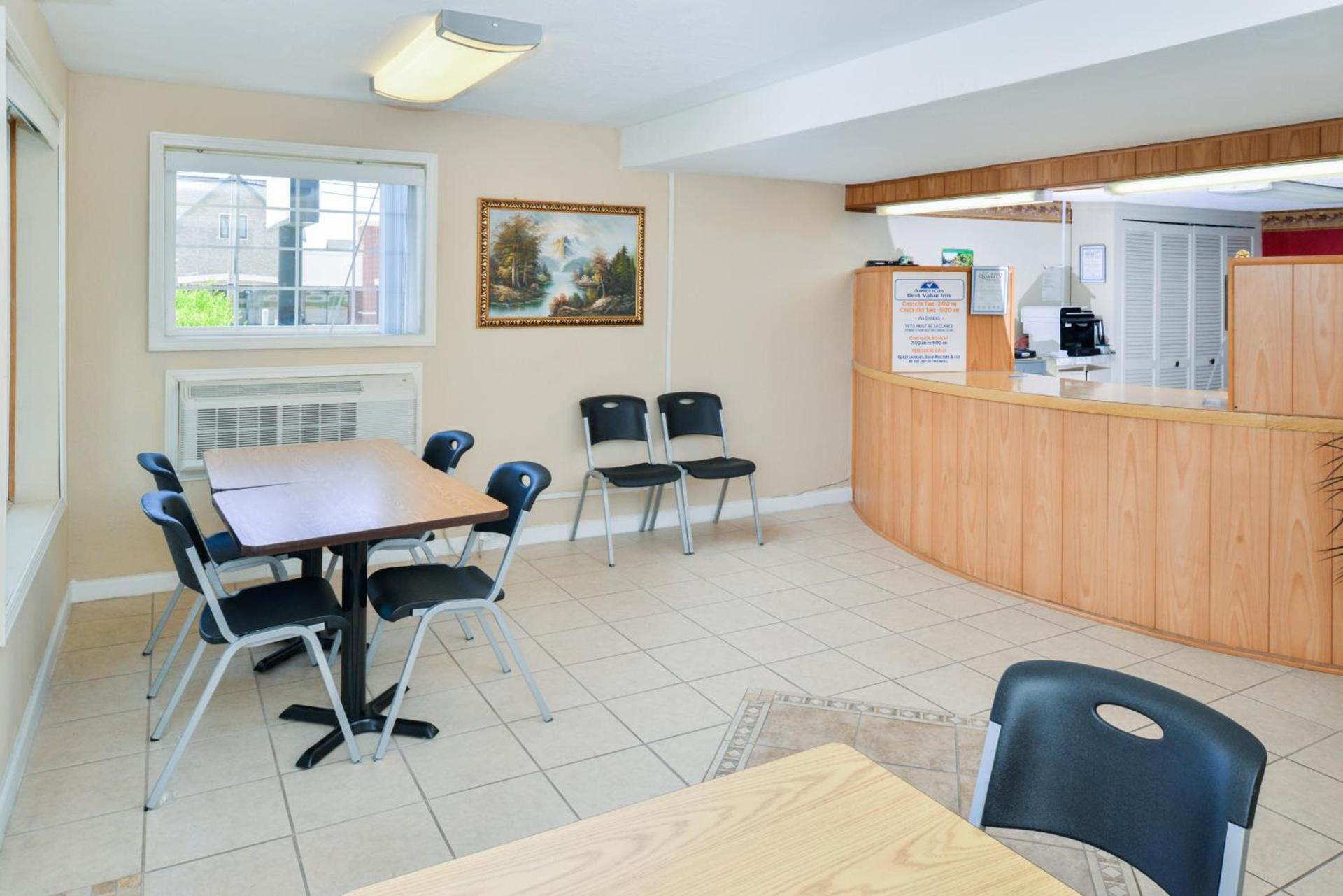 Americas Best Value Inn - Lebanon photo 4