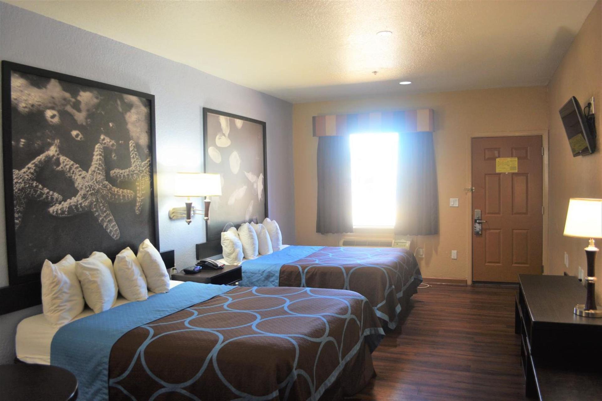 Super 8 by Wyndham Galveston photo 34