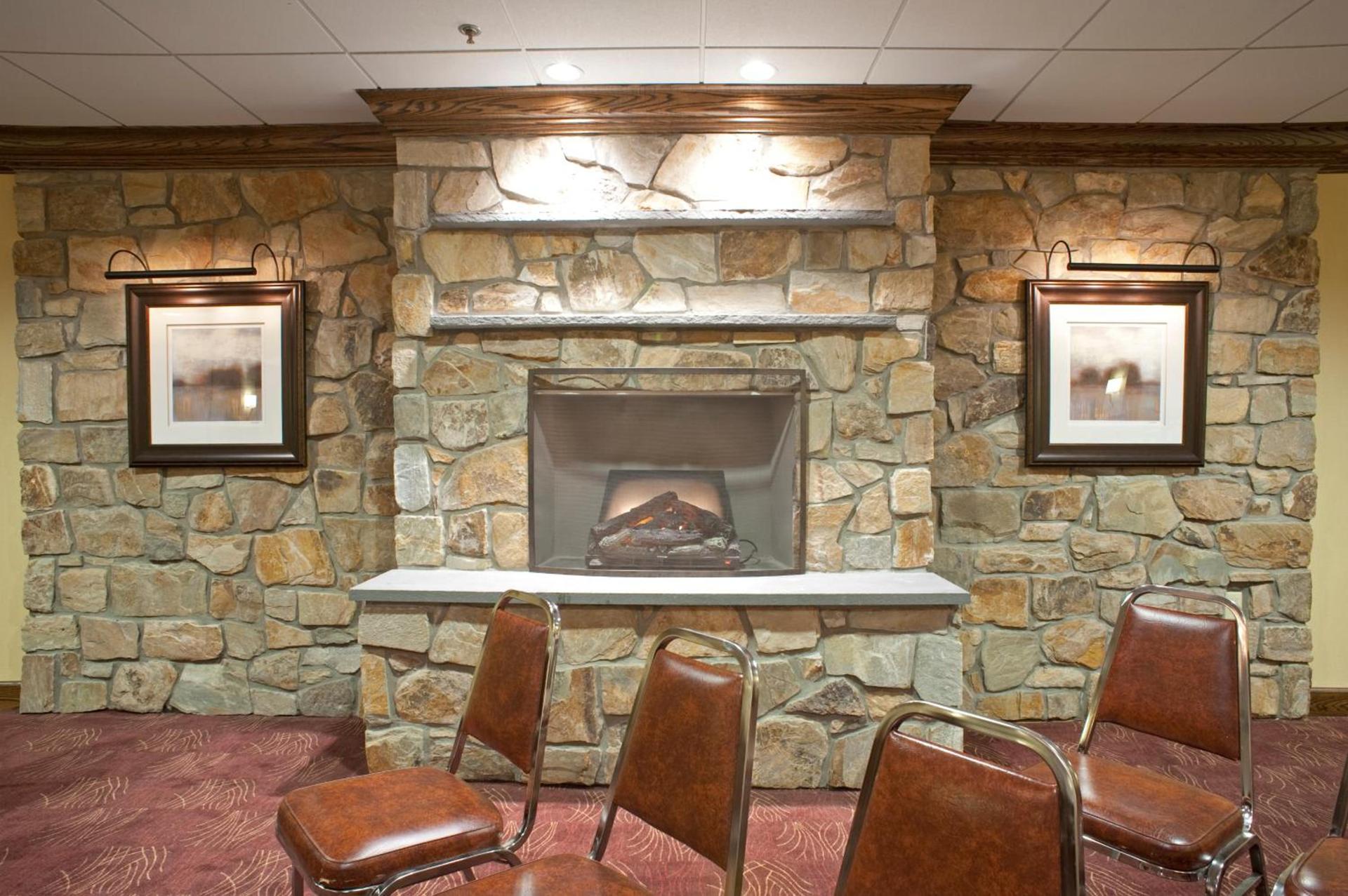 Chester Hotel and Conference Center photo 16