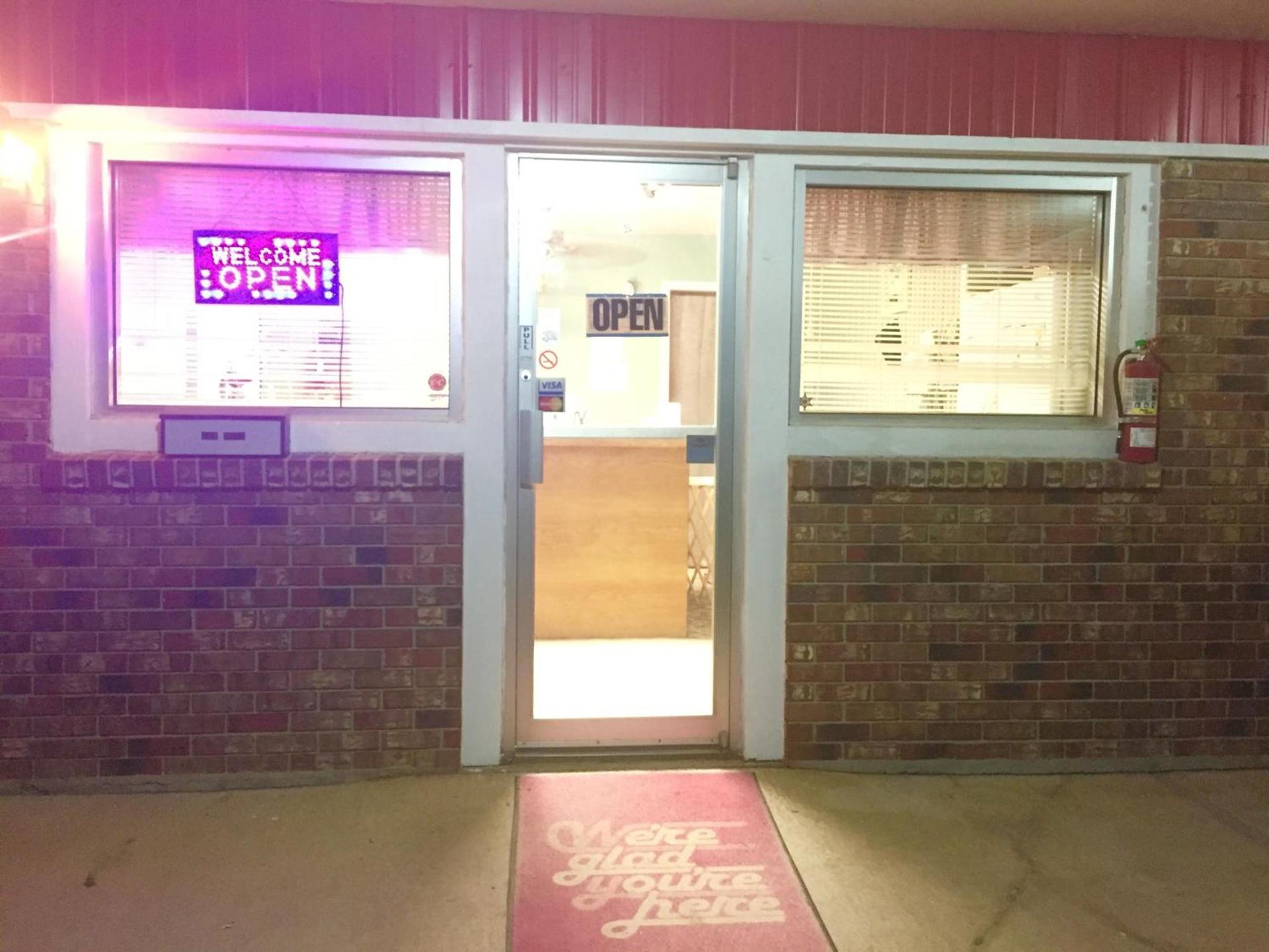 Rock City Motel photo 26