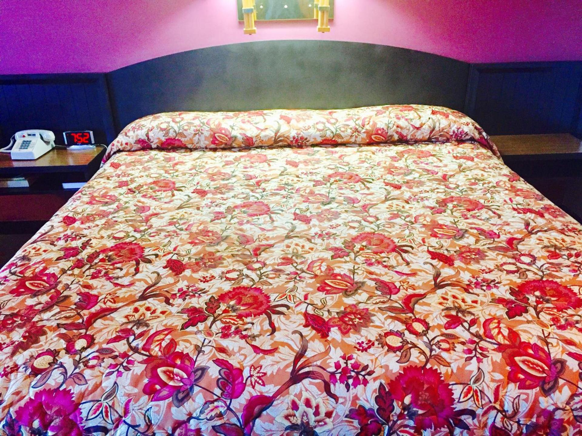 Rock City Motel photo 55