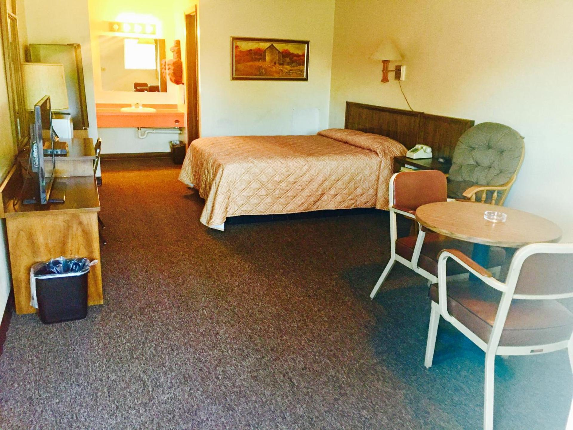 Rock City Motel photo 44