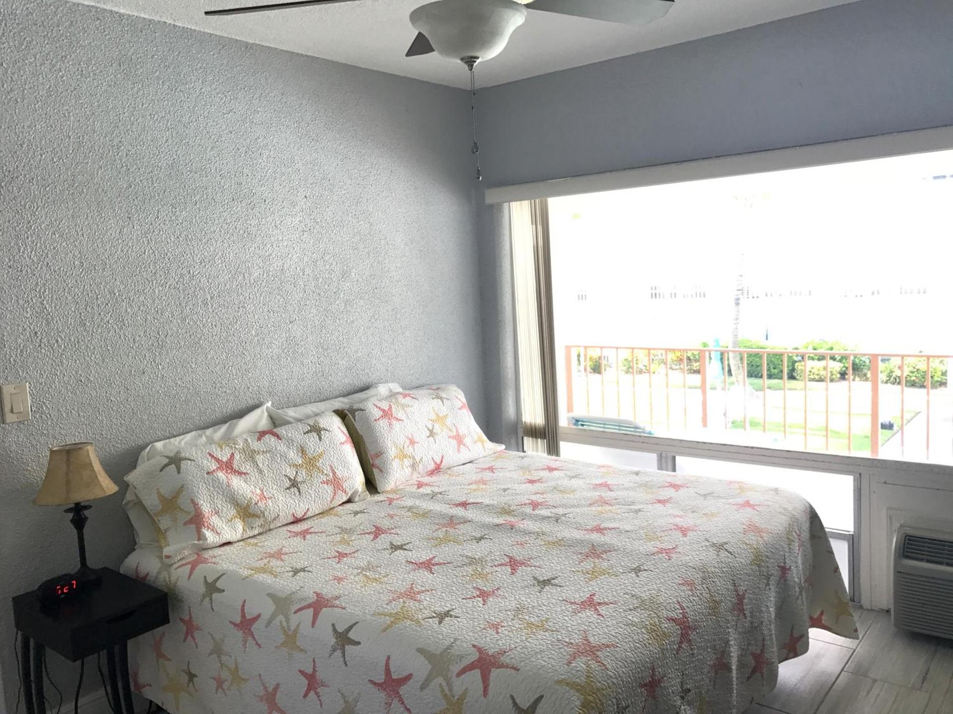 Sunrise Ocean Suites photo 90
