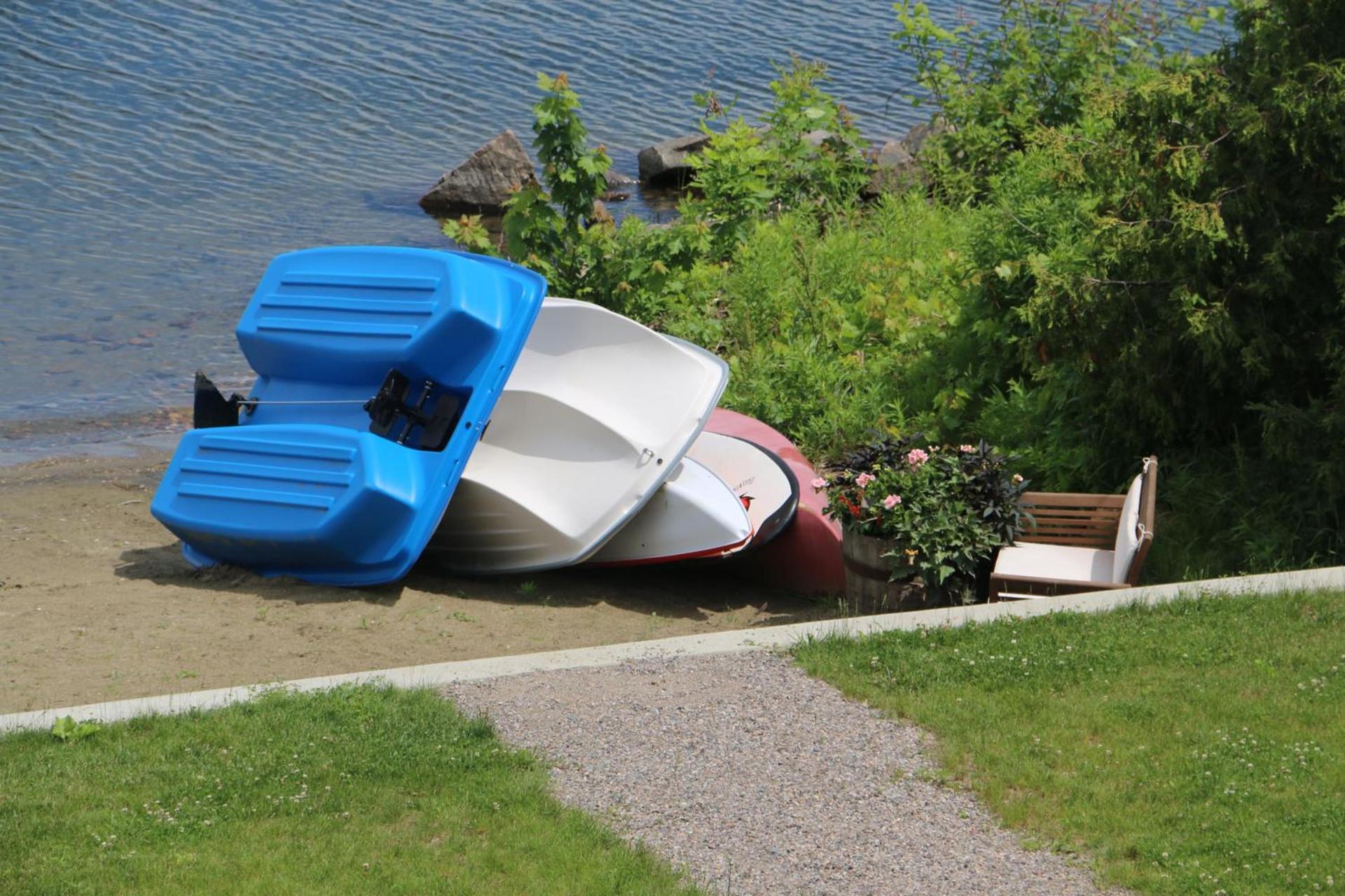 Lakeshore Vermont photo 34
