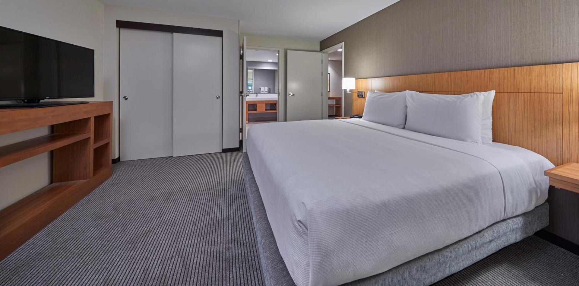 Hyatt Place Eugene/Oakway Center photo 28