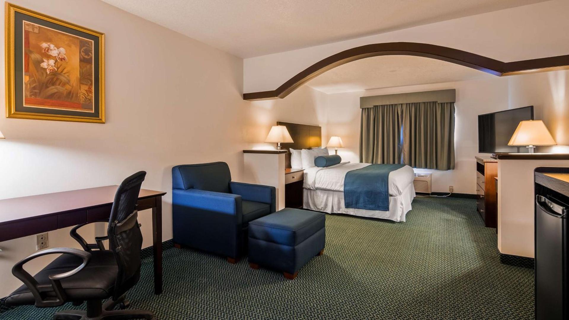 Best Western Gas City photo 13