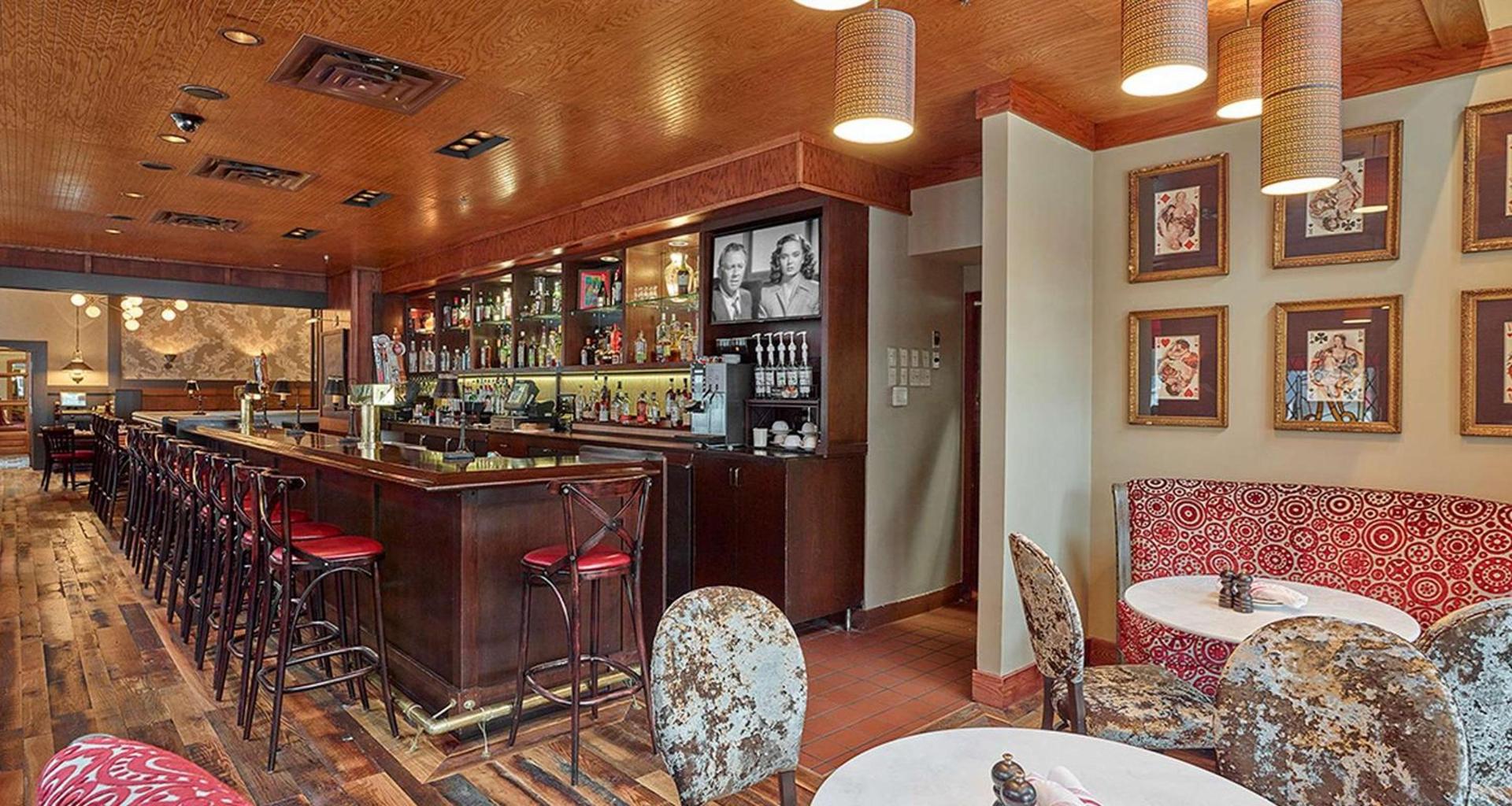 Best Western Plus The Normandy Inn & Suites photo 8