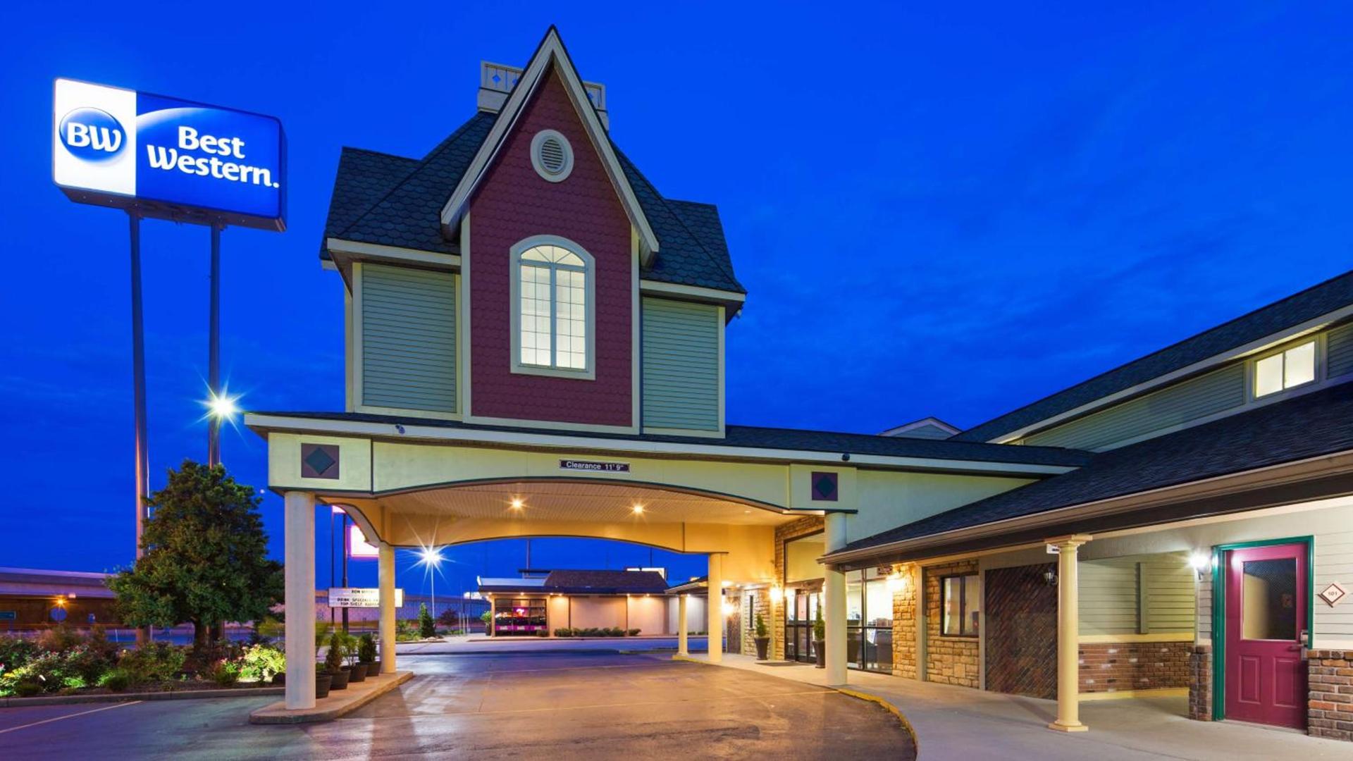 Best Western Green Tree Inn — hotel in Clarksville