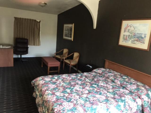 Galleria Inn Montclair/Ontario photo 23