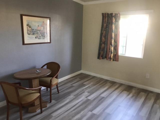 Galleria Inn Montclair/Ontario photo 10