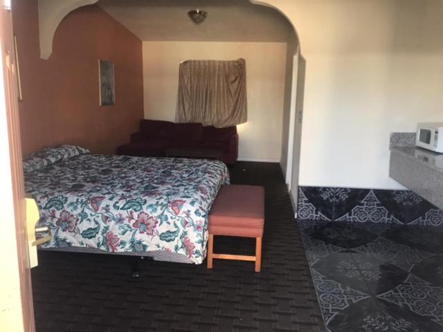 Galleria Inn Montclair/Ontario photo 21