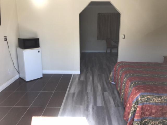 Galleria Inn Montclair/Ontario photo 24