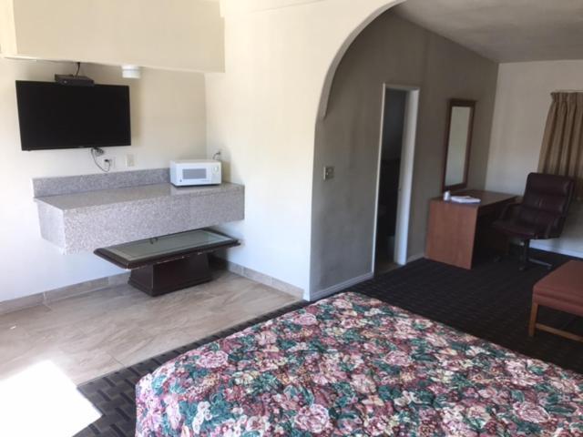 Galleria Inn Montclair/Ontario photo 31