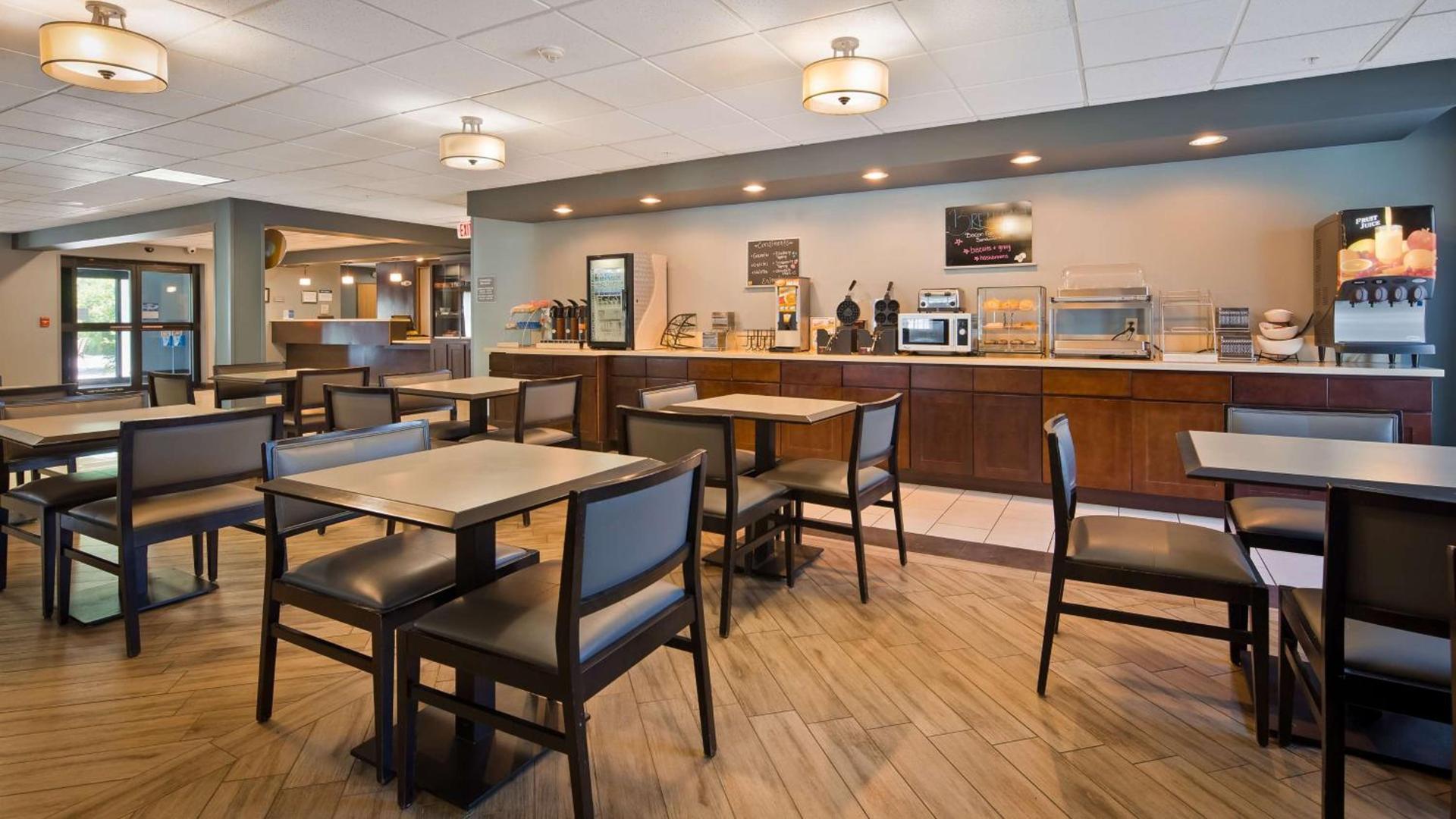 Best Western Plus Coldwater Hotel photo 29