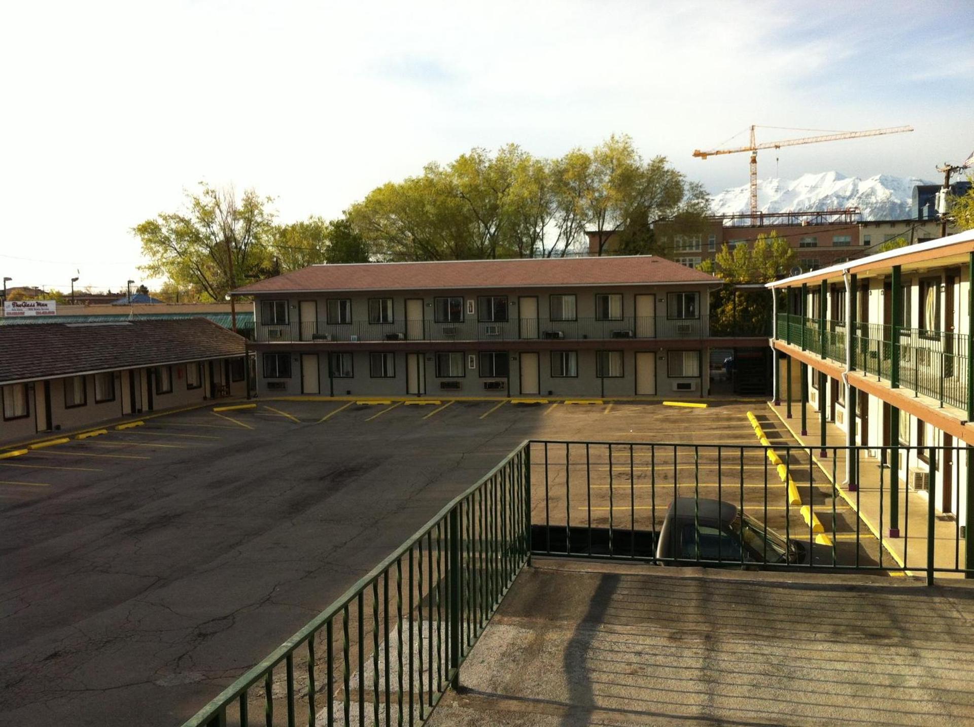 Provo Inn & Suites photo 5