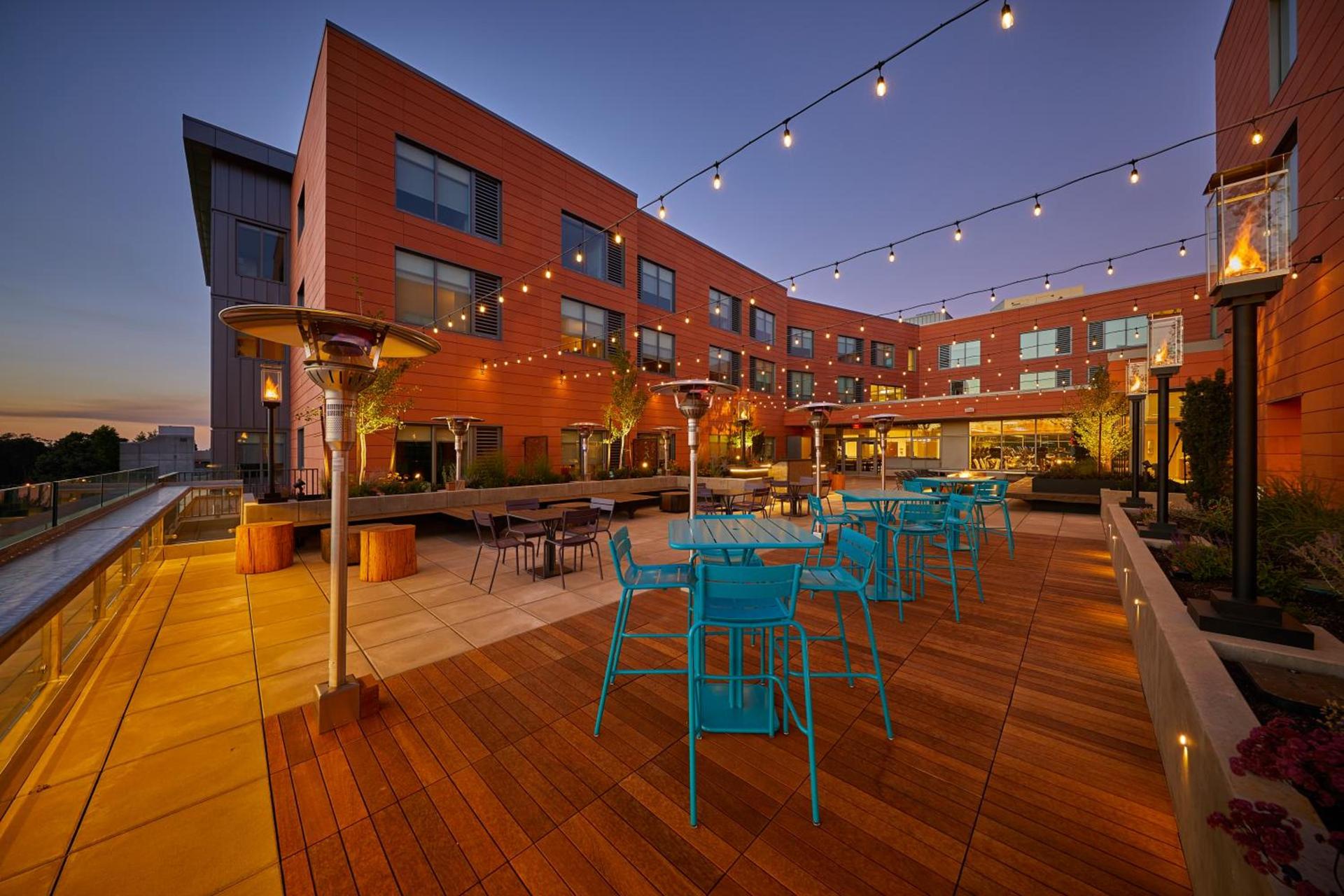 Hyatt Place Eugene/Oakway Center photo 8