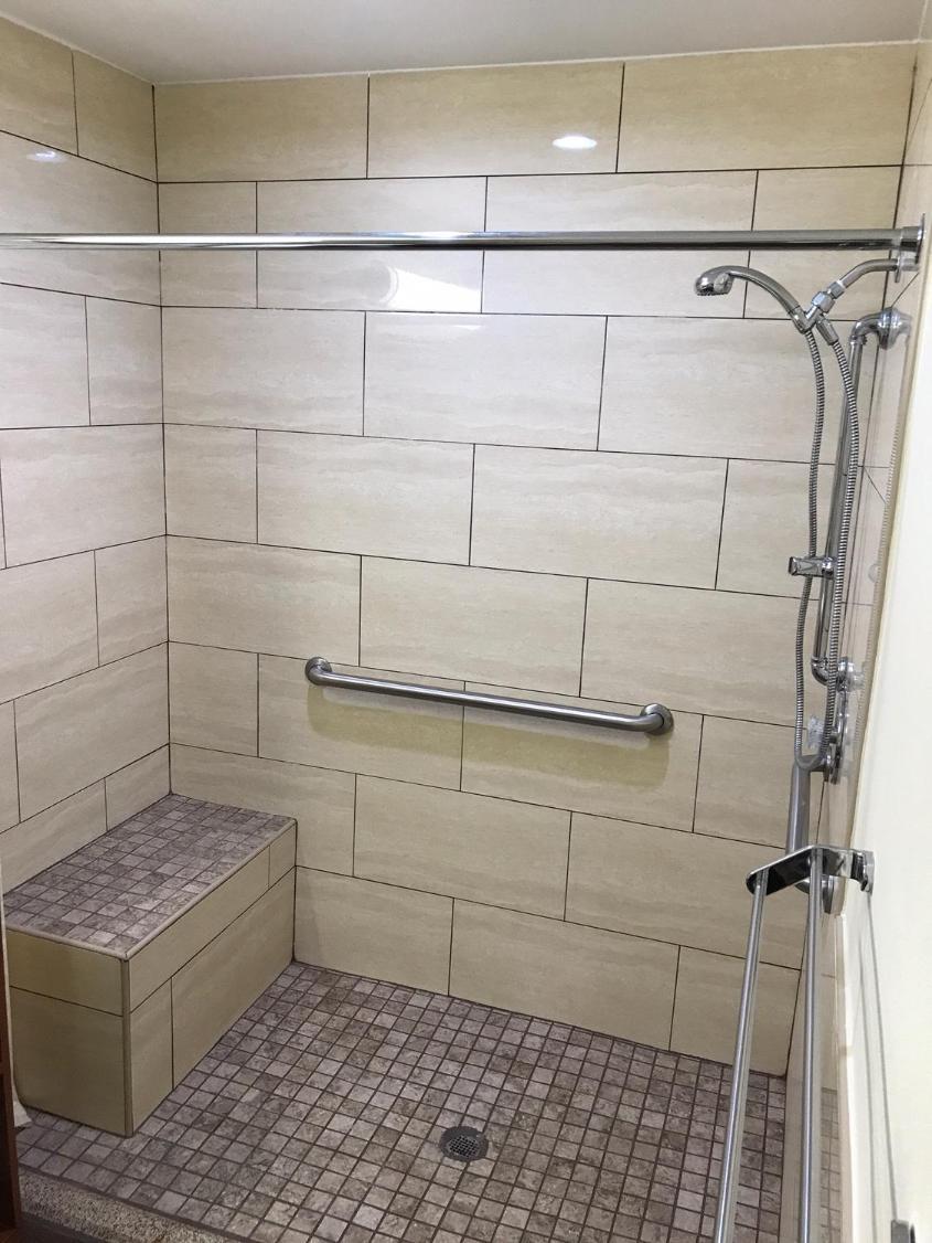 Simply Home Inn & Suites - Riverside photo 18