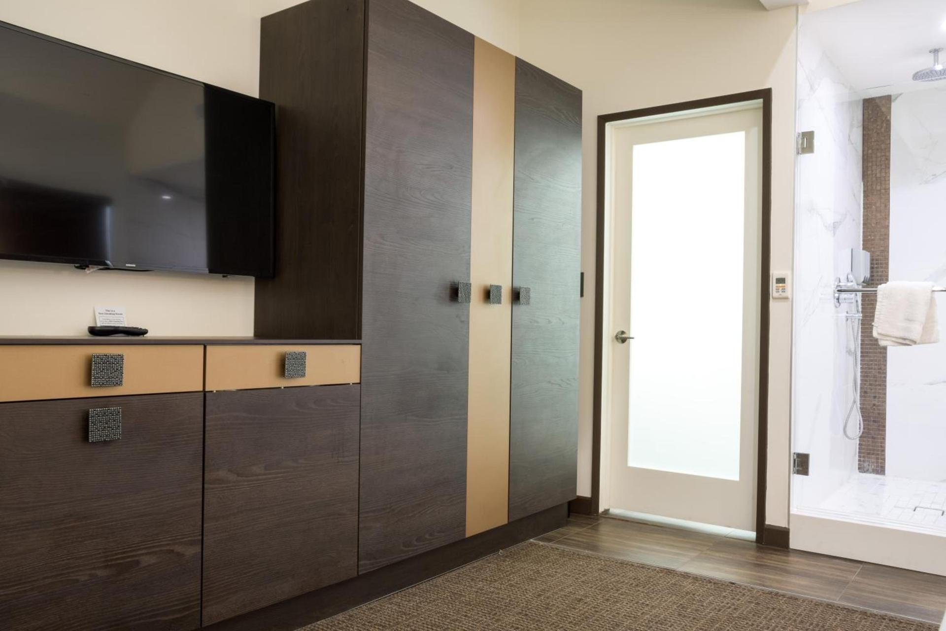 Hotel Xilo Glendale photo 36