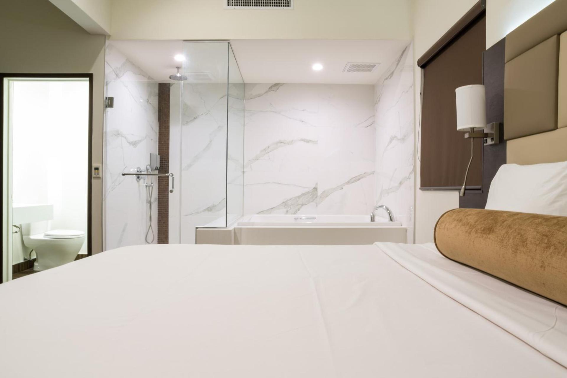 Hotel Xilo Glendale photo 39