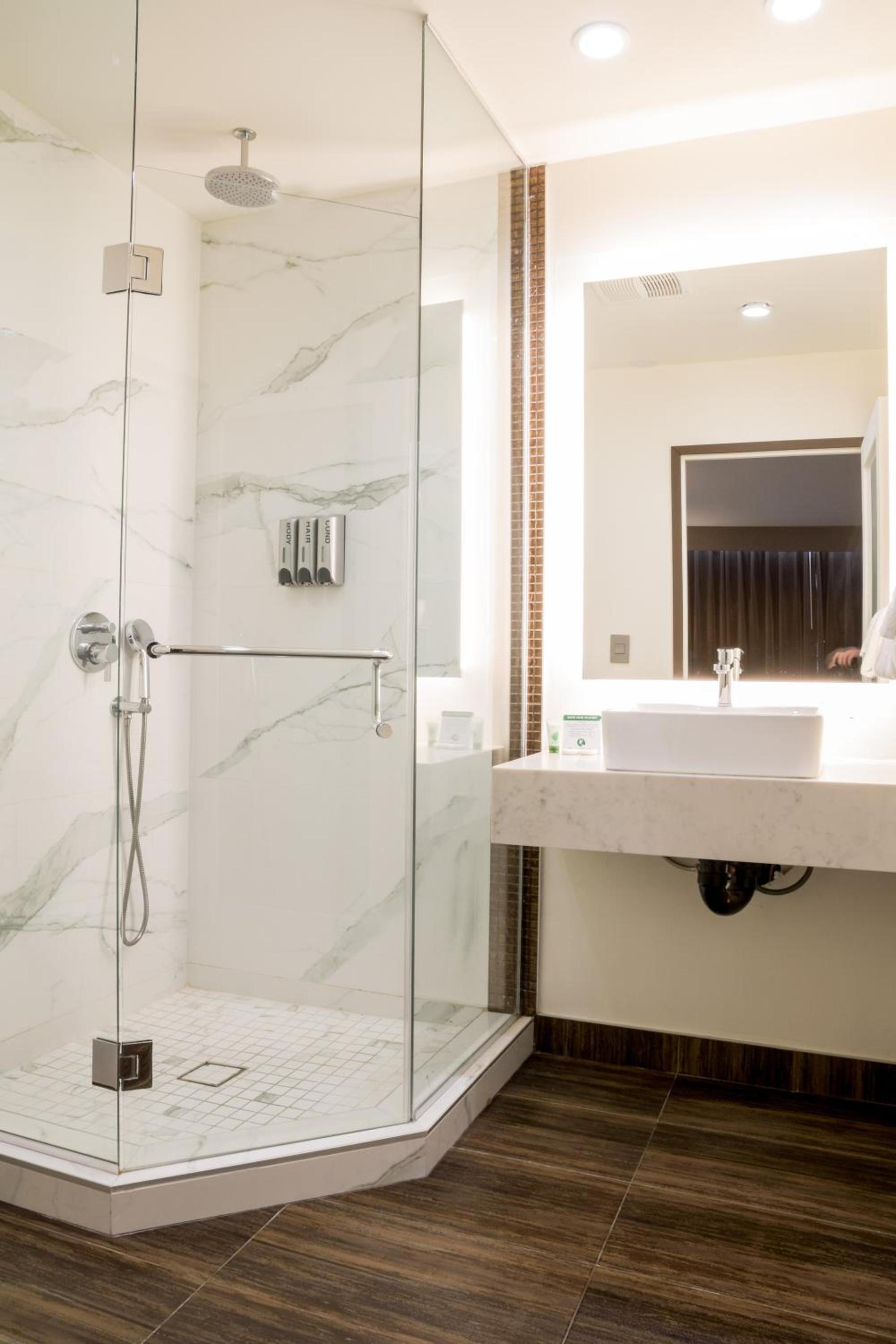 Hotel Xilo Glendale photo 41