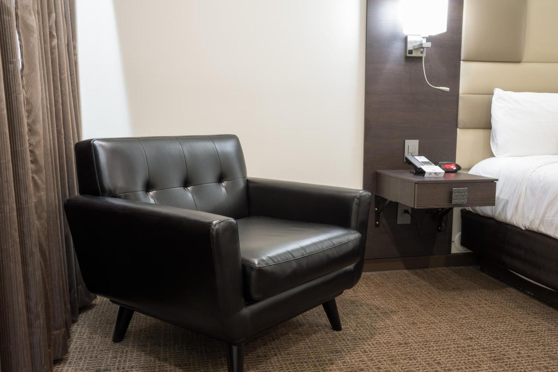 Hotel Xilo Glendale photo 22