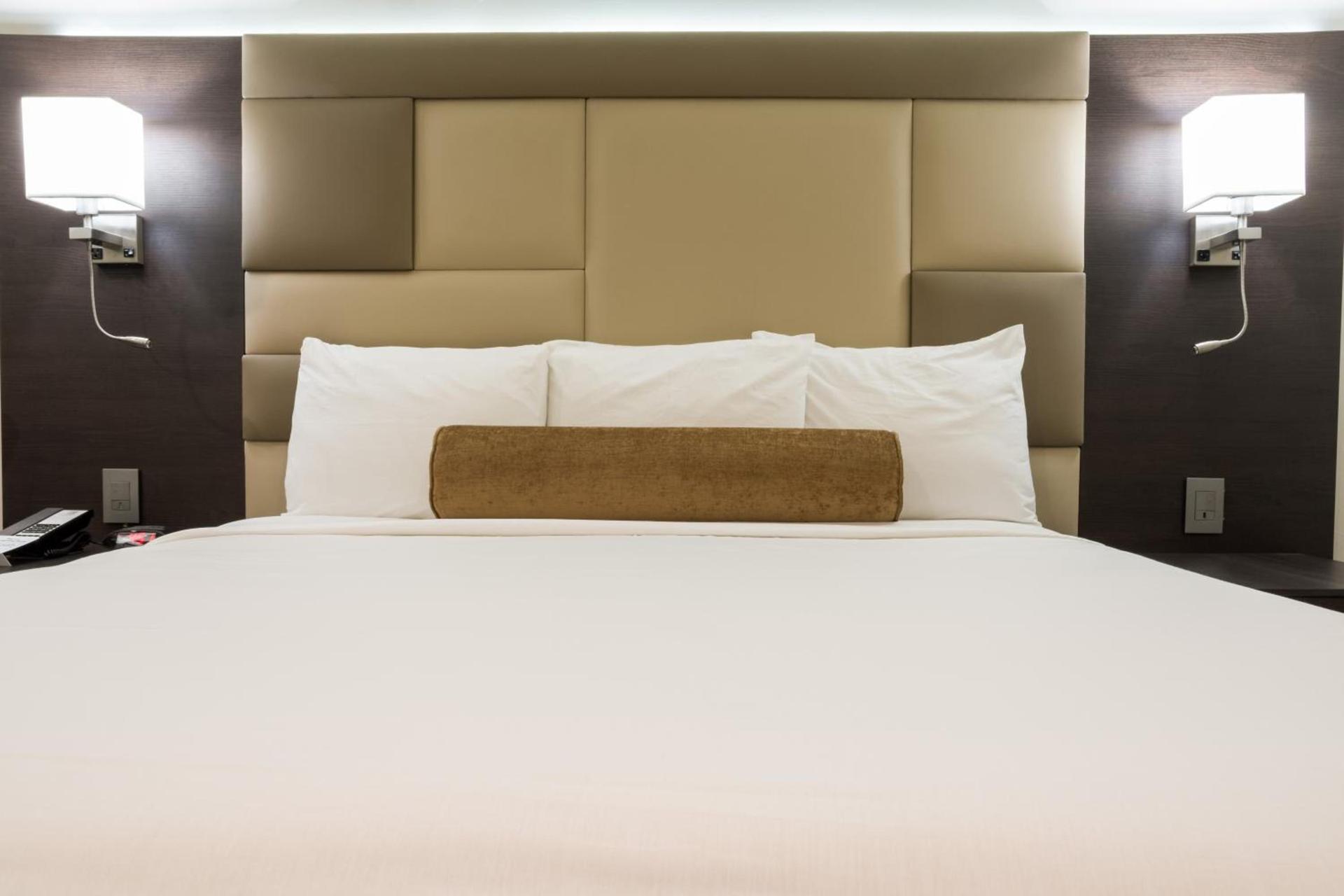 Hotel Xilo Glendale photo 26