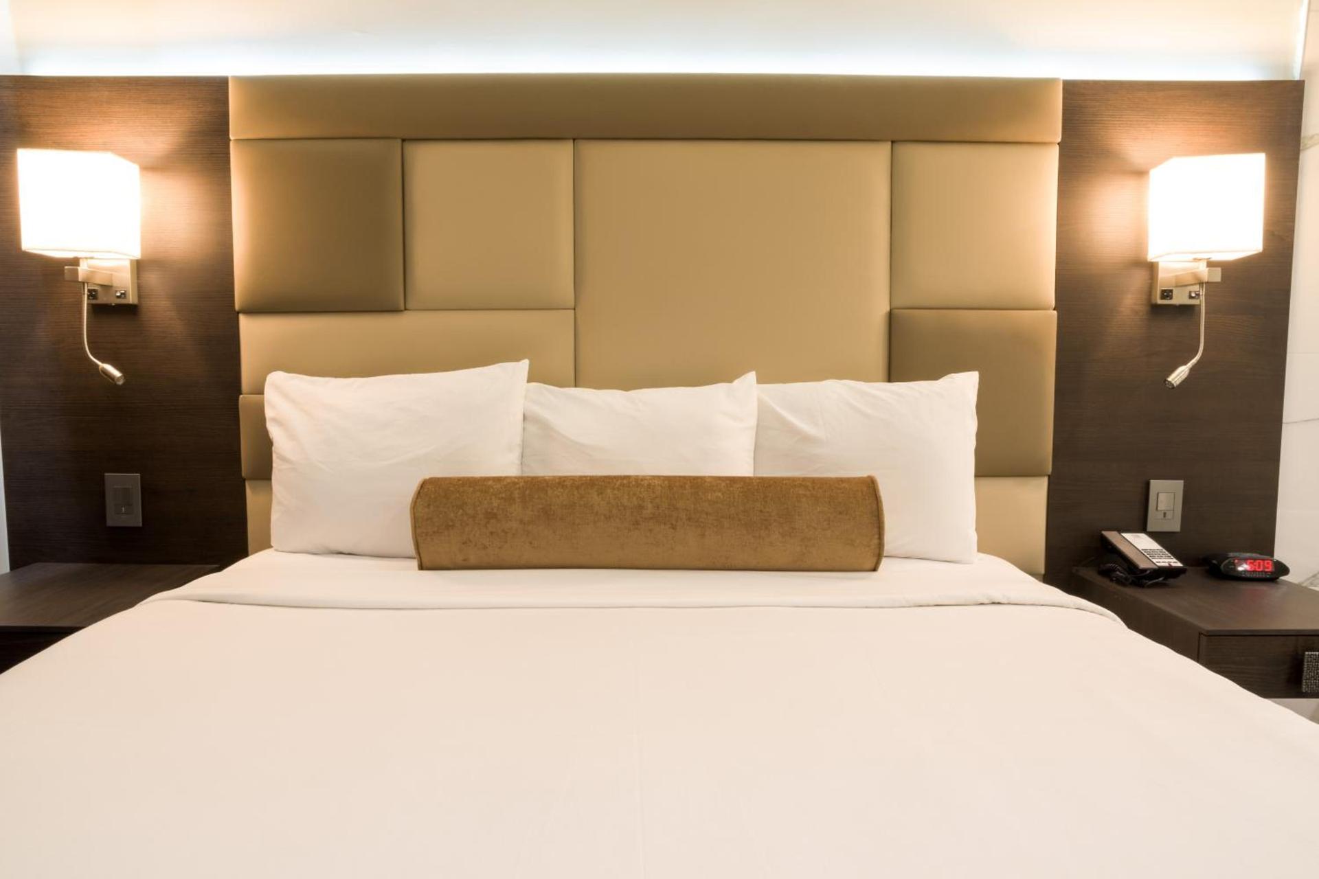Hotel Xilo Glendale photo 29