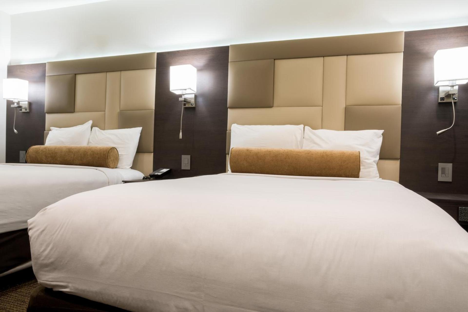 Hotel Xilo Glendale photo 18