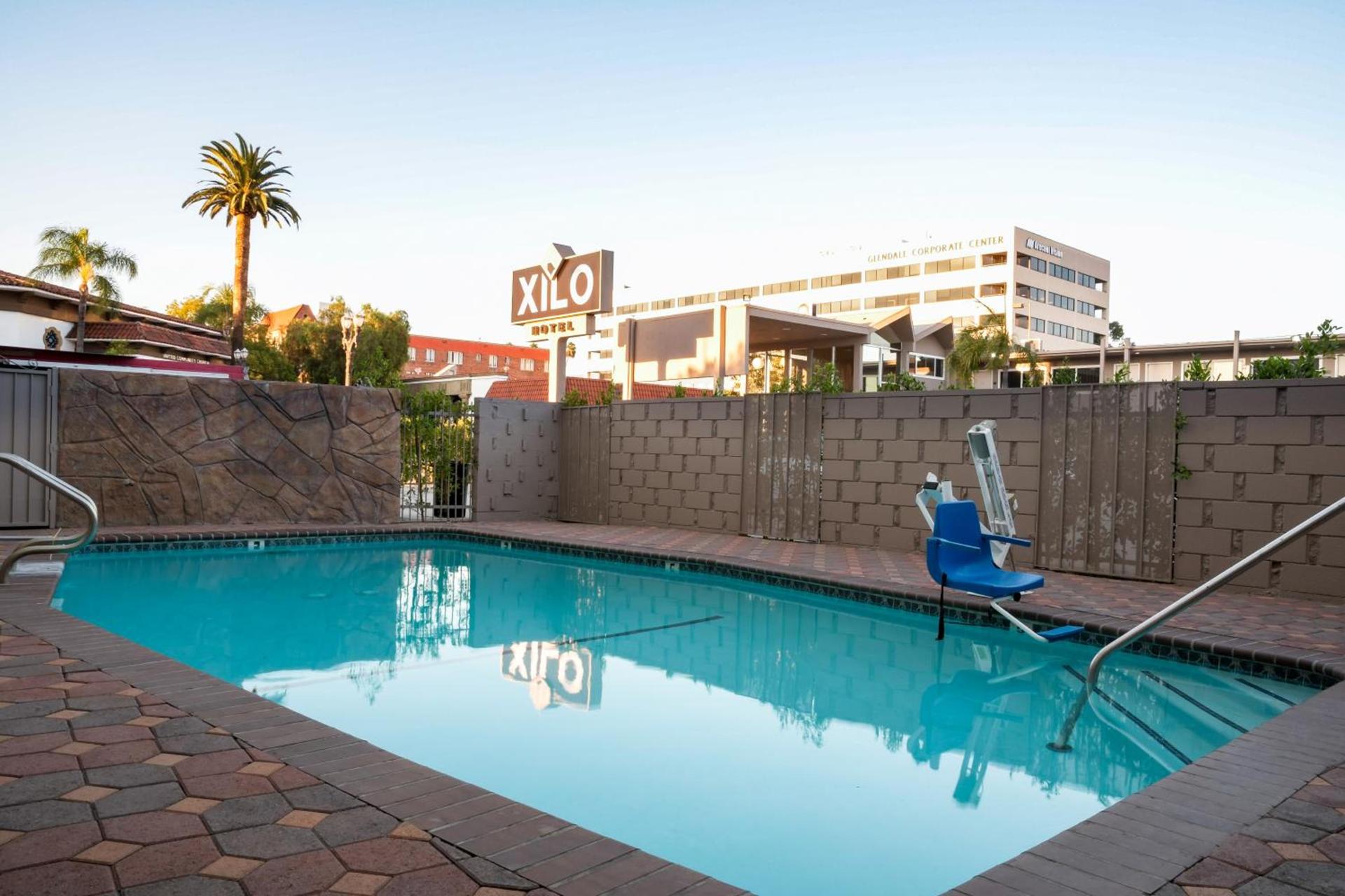 Hotel Xilo Glendale photo 15