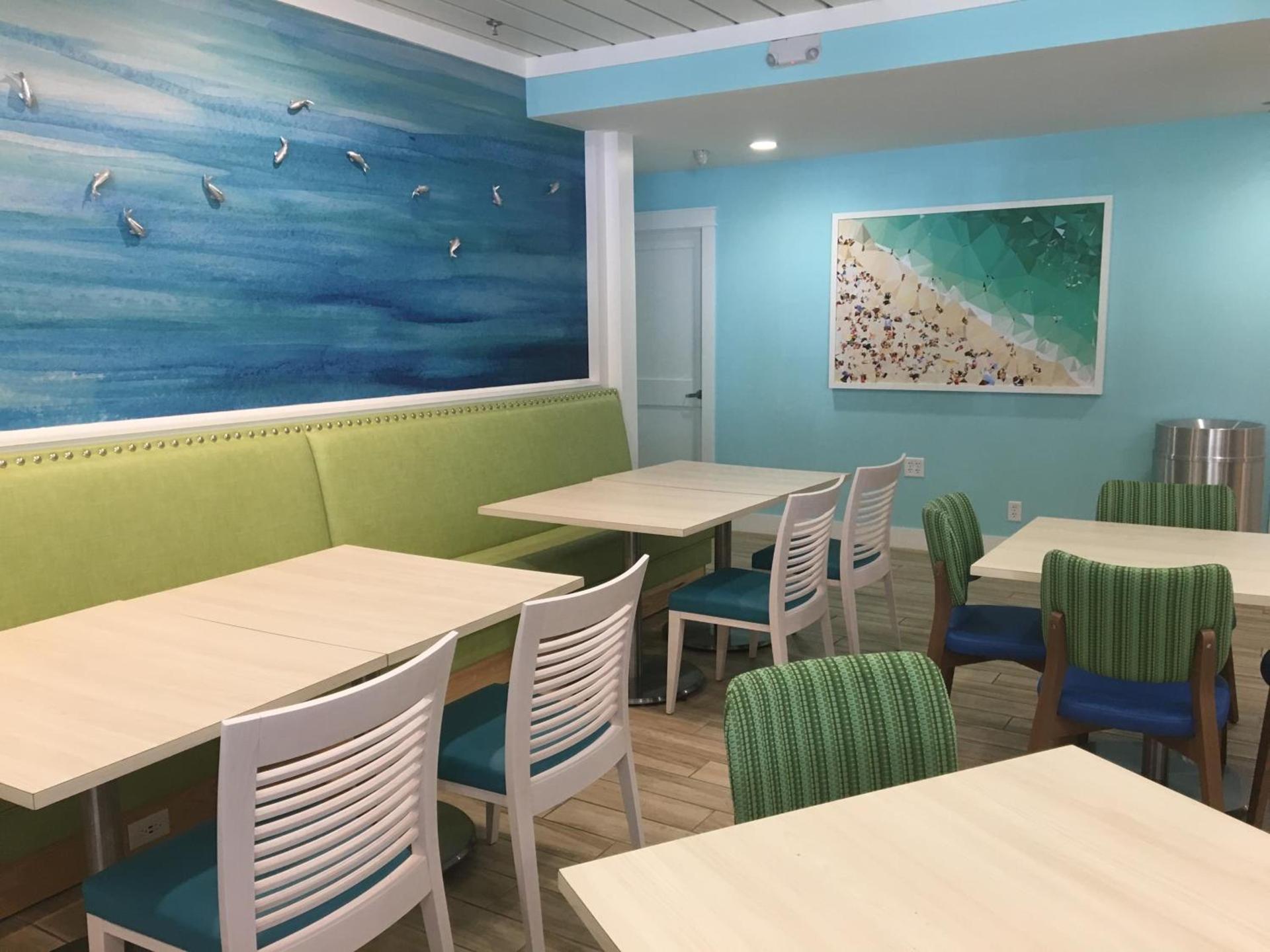 Palmera Inn and Suites photo 22