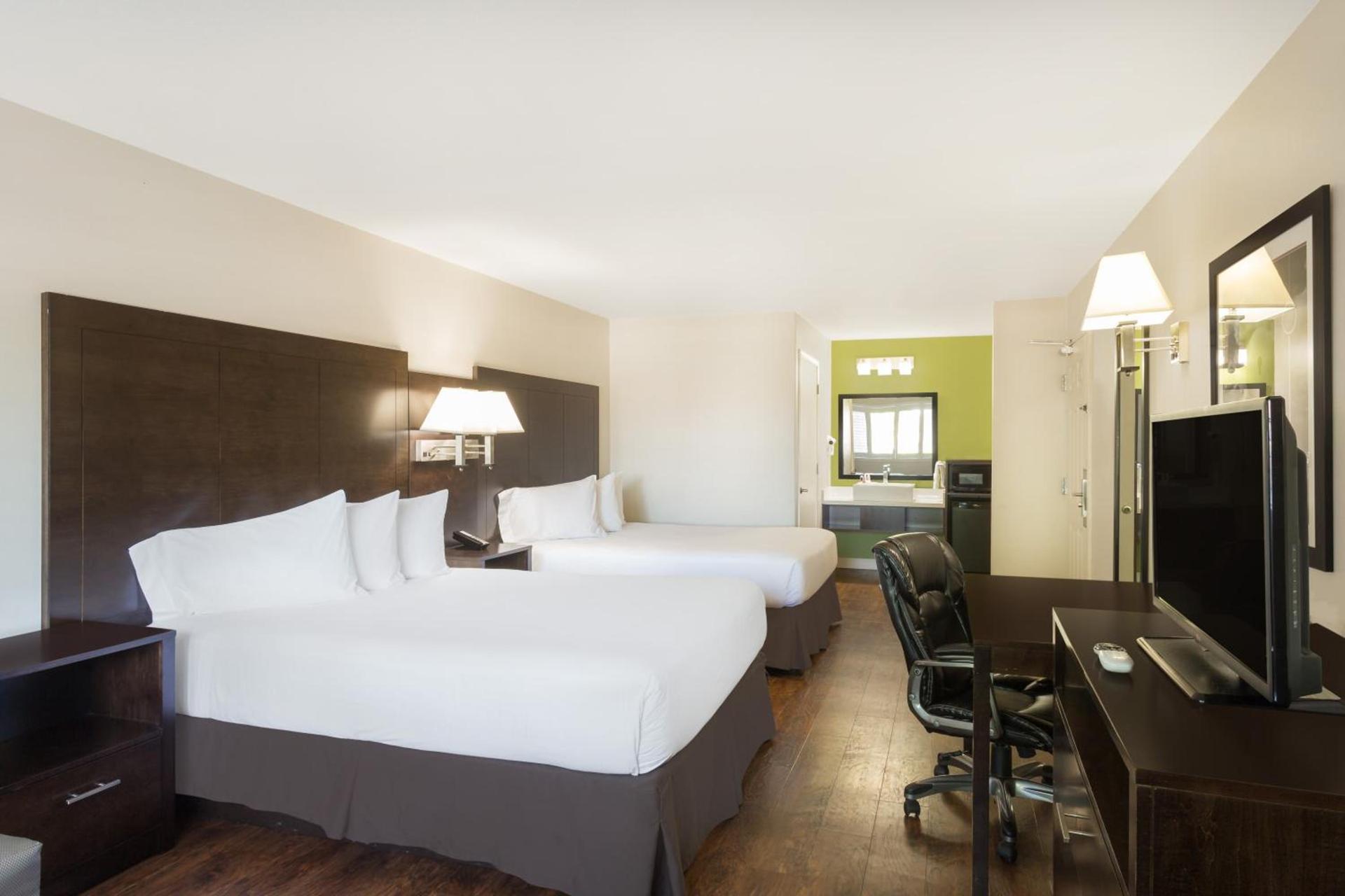 Baymont by Wyndham Modesto Salida photo 12