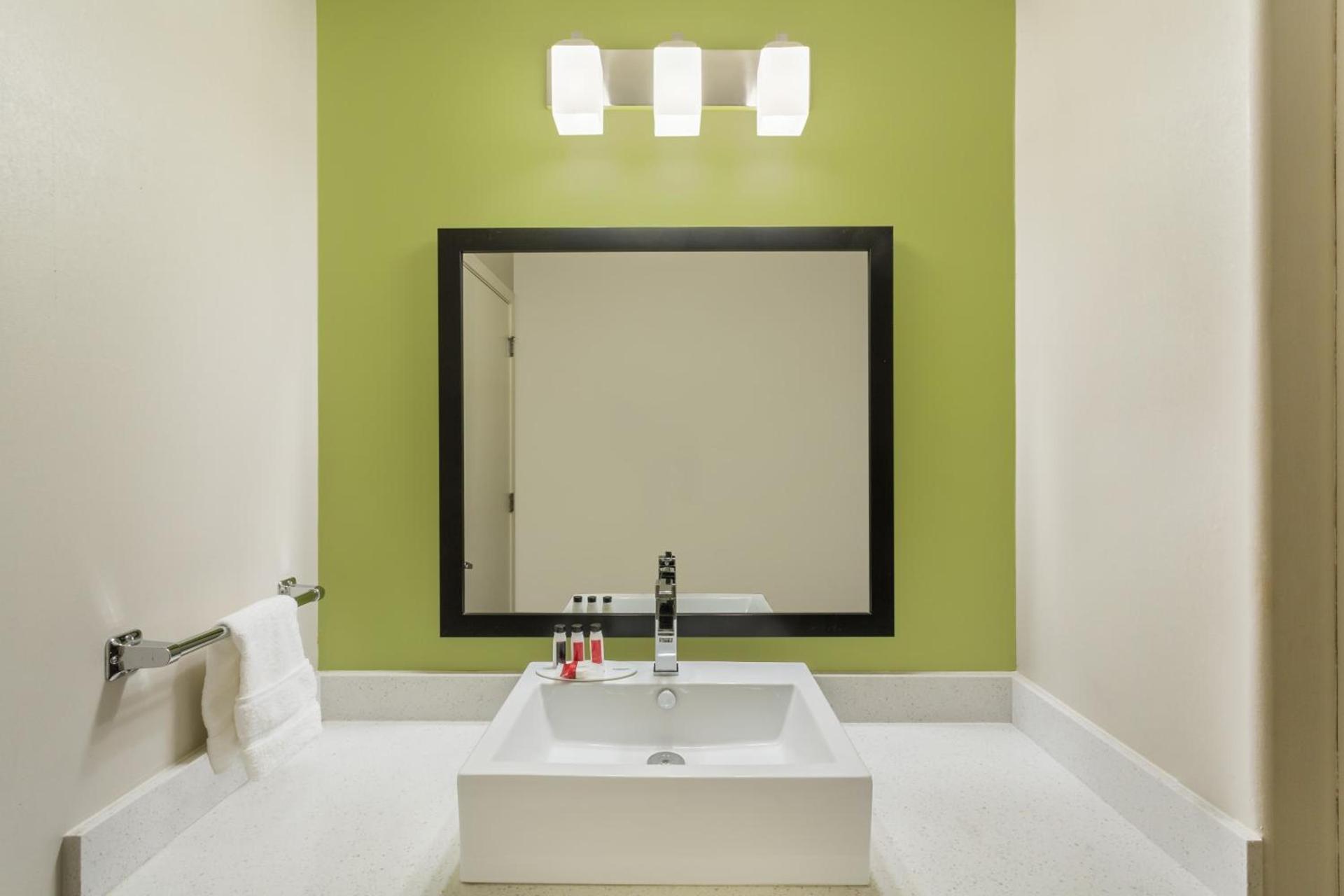 Baymont by Wyndham Modesto Salida photo 20