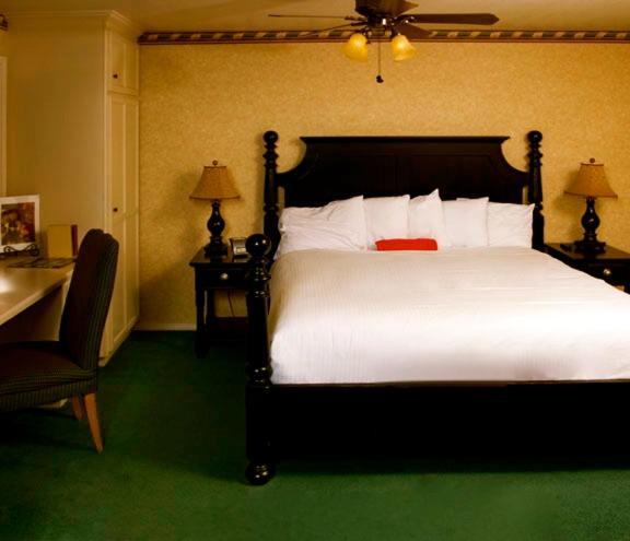 Strawberry Valley Inn photo 15