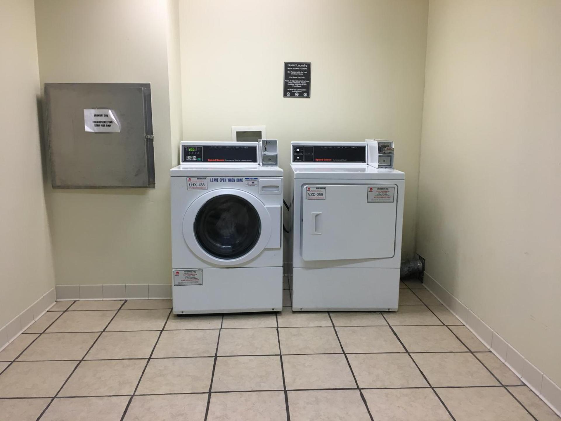 Wingate by Wyndham Coon Rapids photo 32
