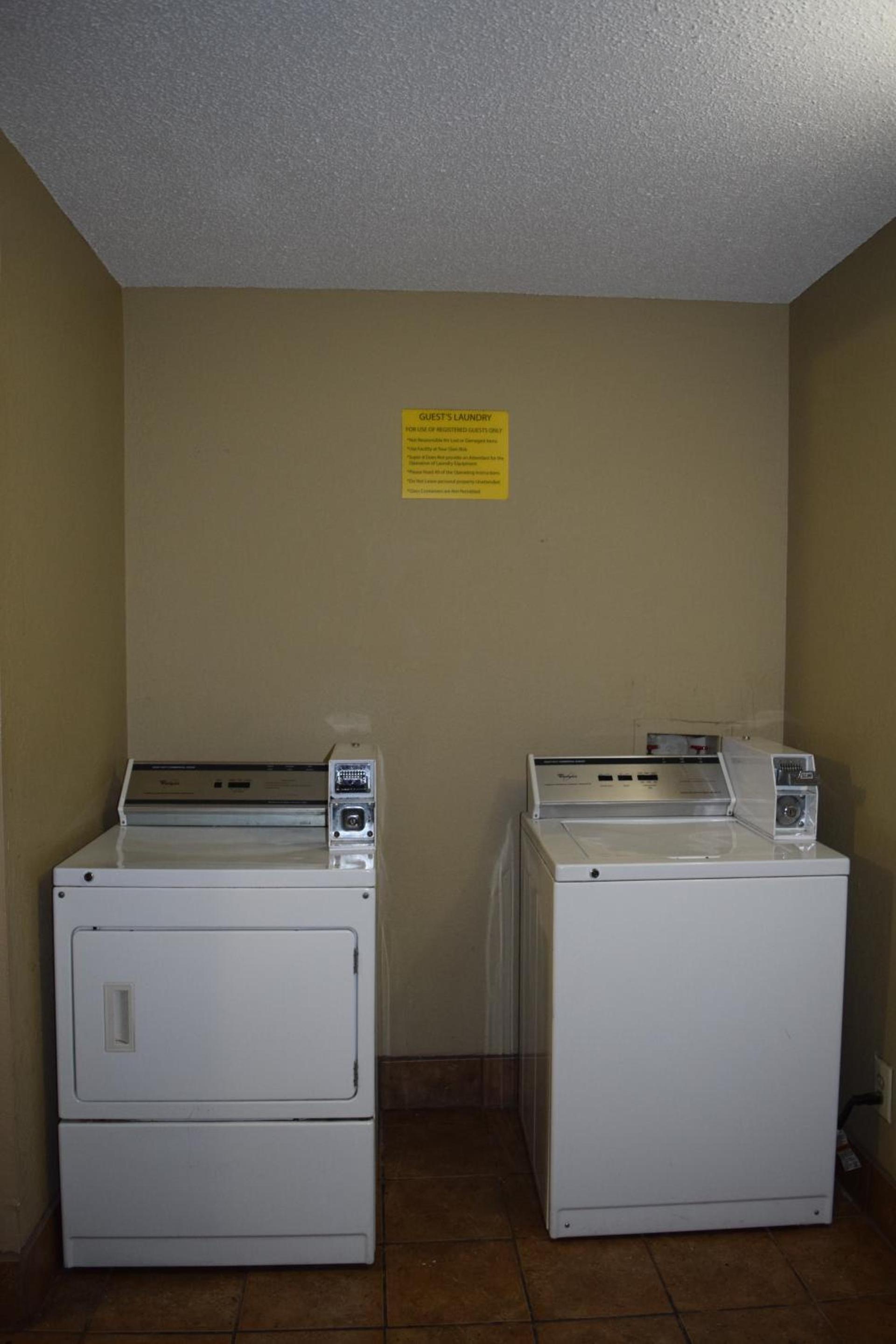 Super 8 by Wyndham Homewood Birmingham Area photo 29