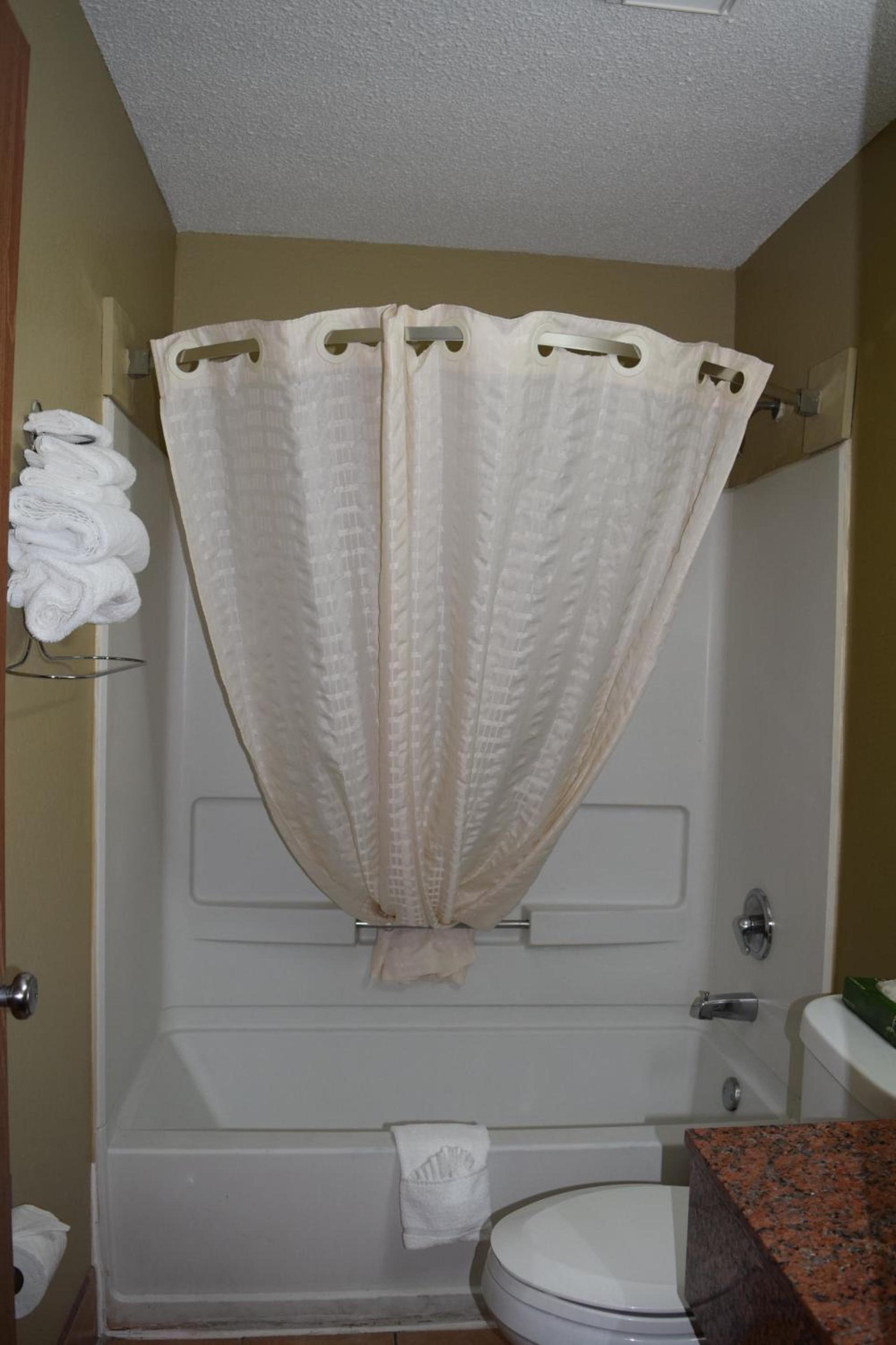 Super 8 by Wyndham Homewood Birmingham Area photo 27