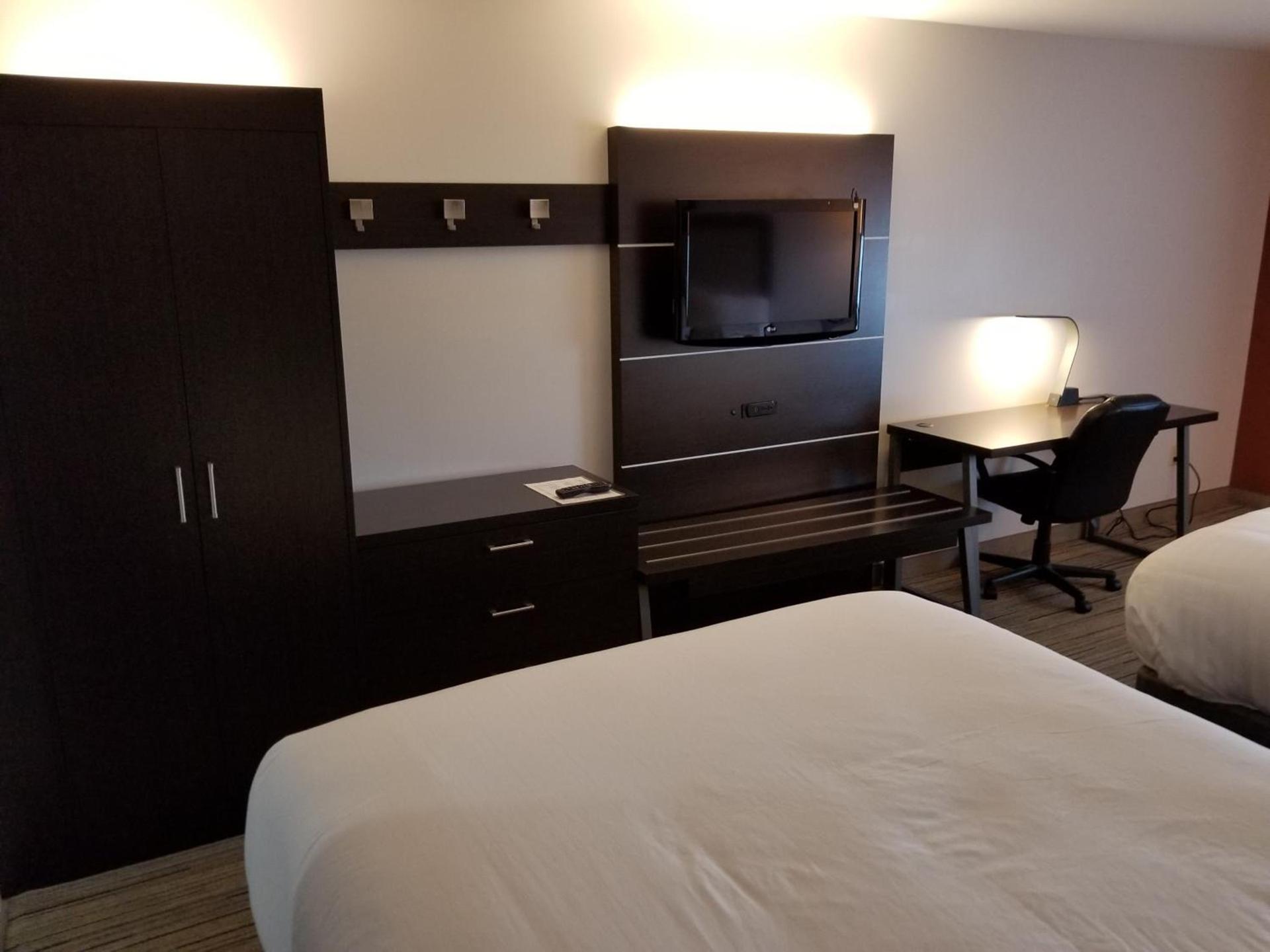Holiday Inn Express Birch Run-Frankenmuth Area by IHG photo 5