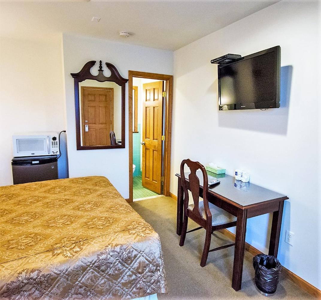 Sutton Inn photo 17