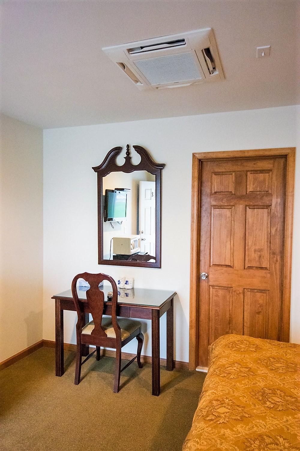 Sutton Inn photo 10